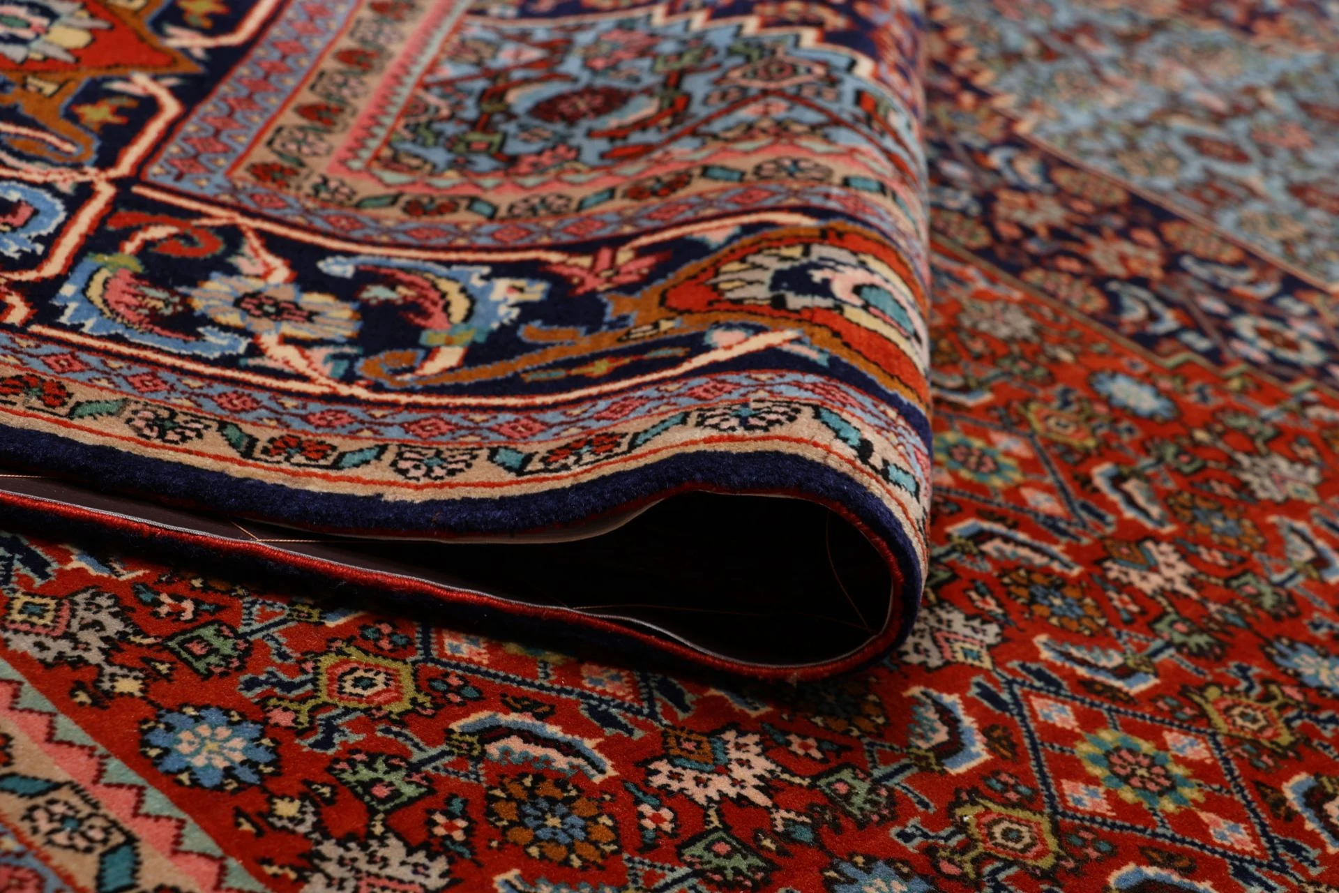 Bijar Persian Rug 235 × 340 cm, Wool, hand-knotted