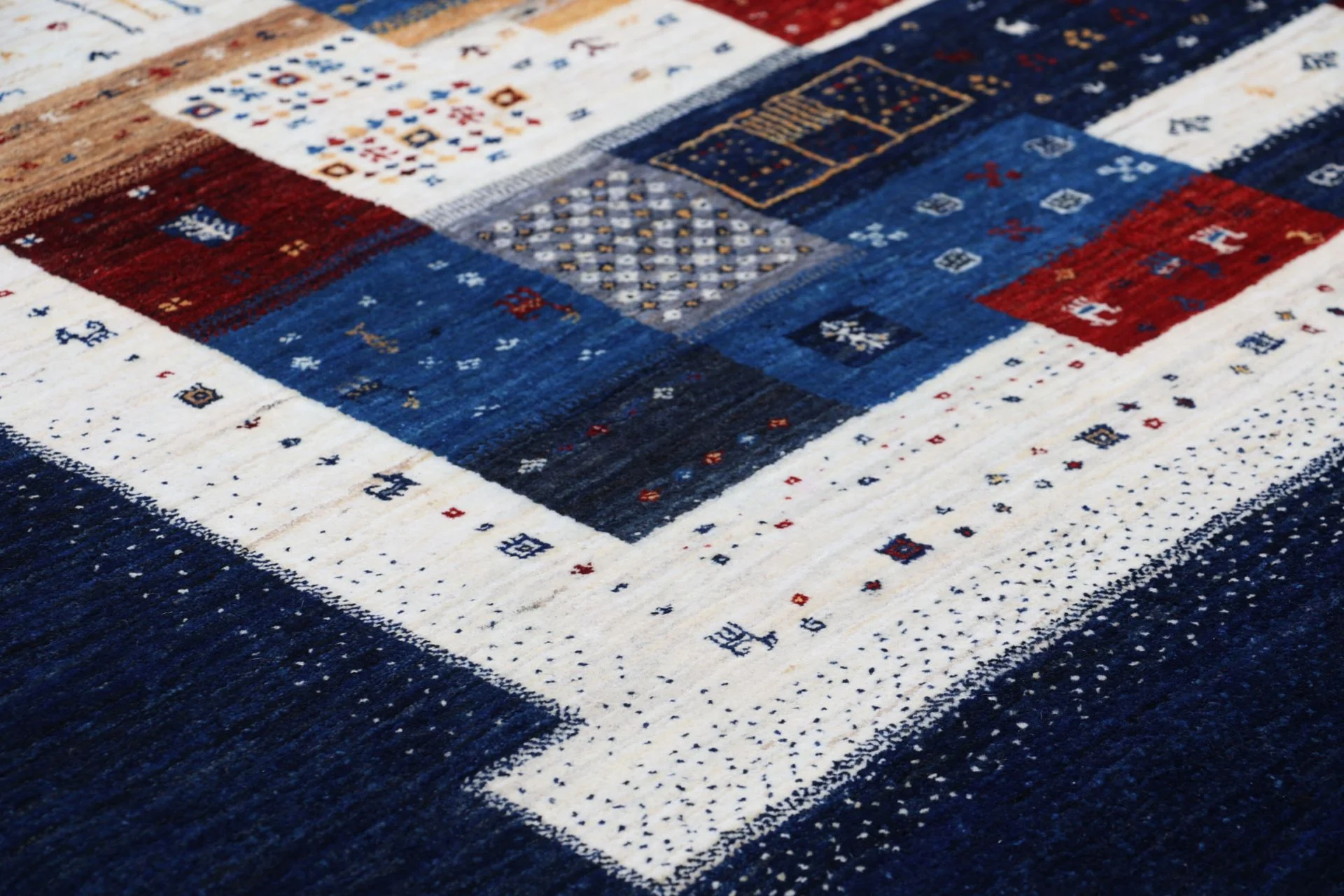 Loribaft Indian Rug 209 × 299 cm, Wool, hand-knotted