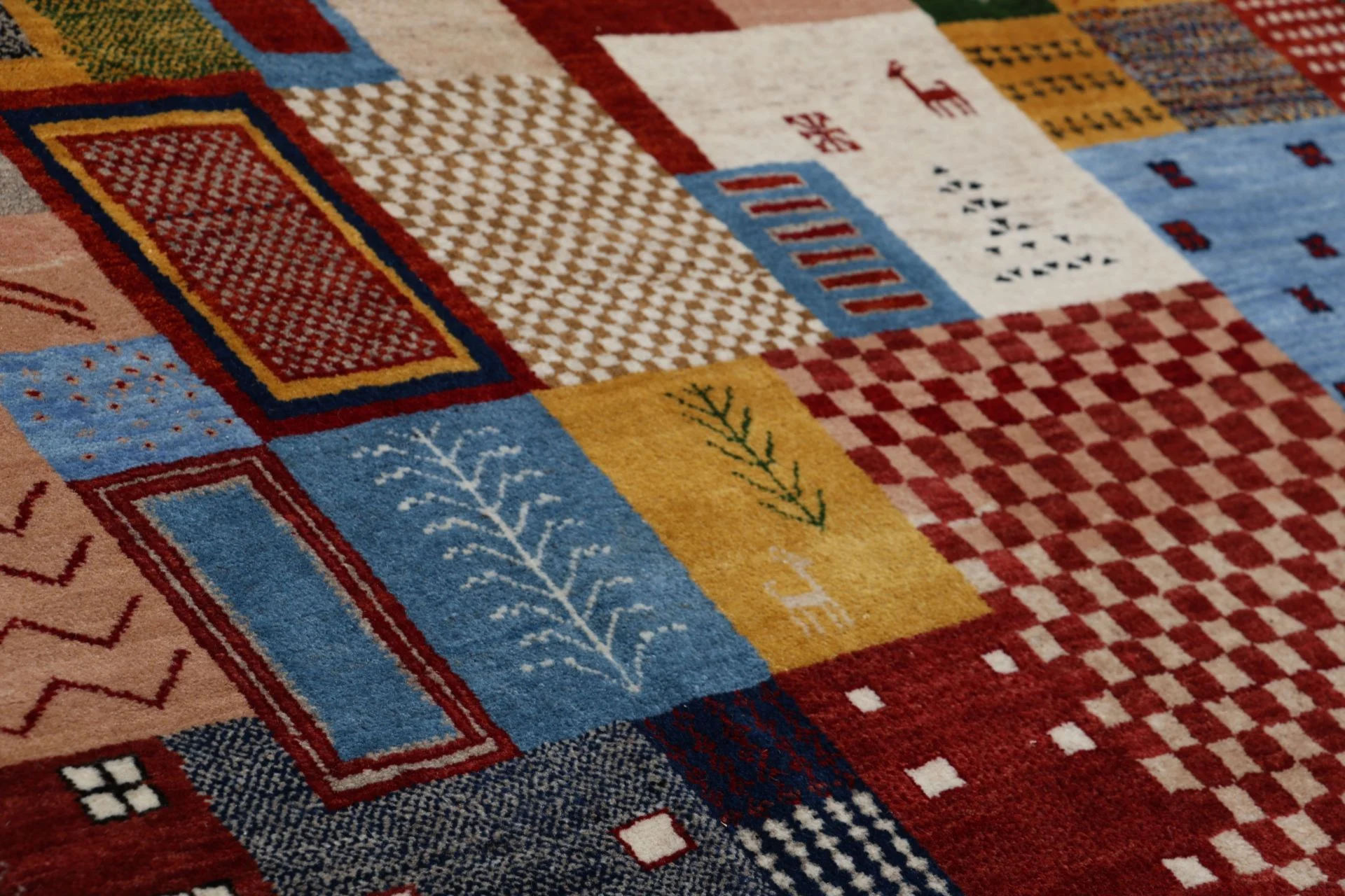 Loribaft Indian Rug — hand-knotted, 195 × 308 cm, Wool