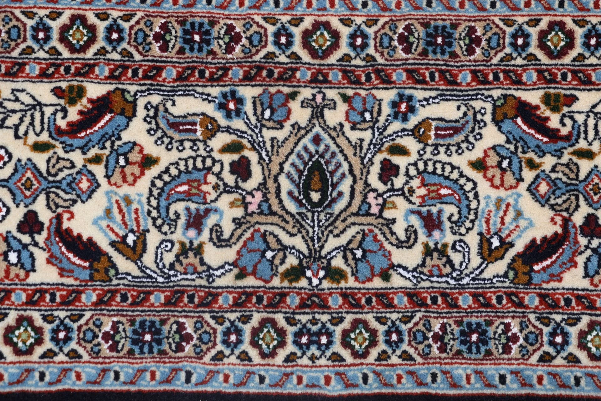 Moud Persian Rug 202 × 295 cm, Wool, hand-knotted