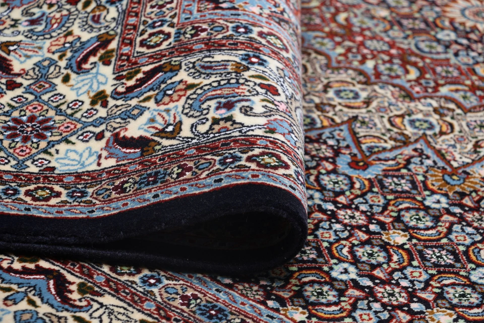 Moud Persian Rug 202 × 295 cm, Wool, hand-knotted