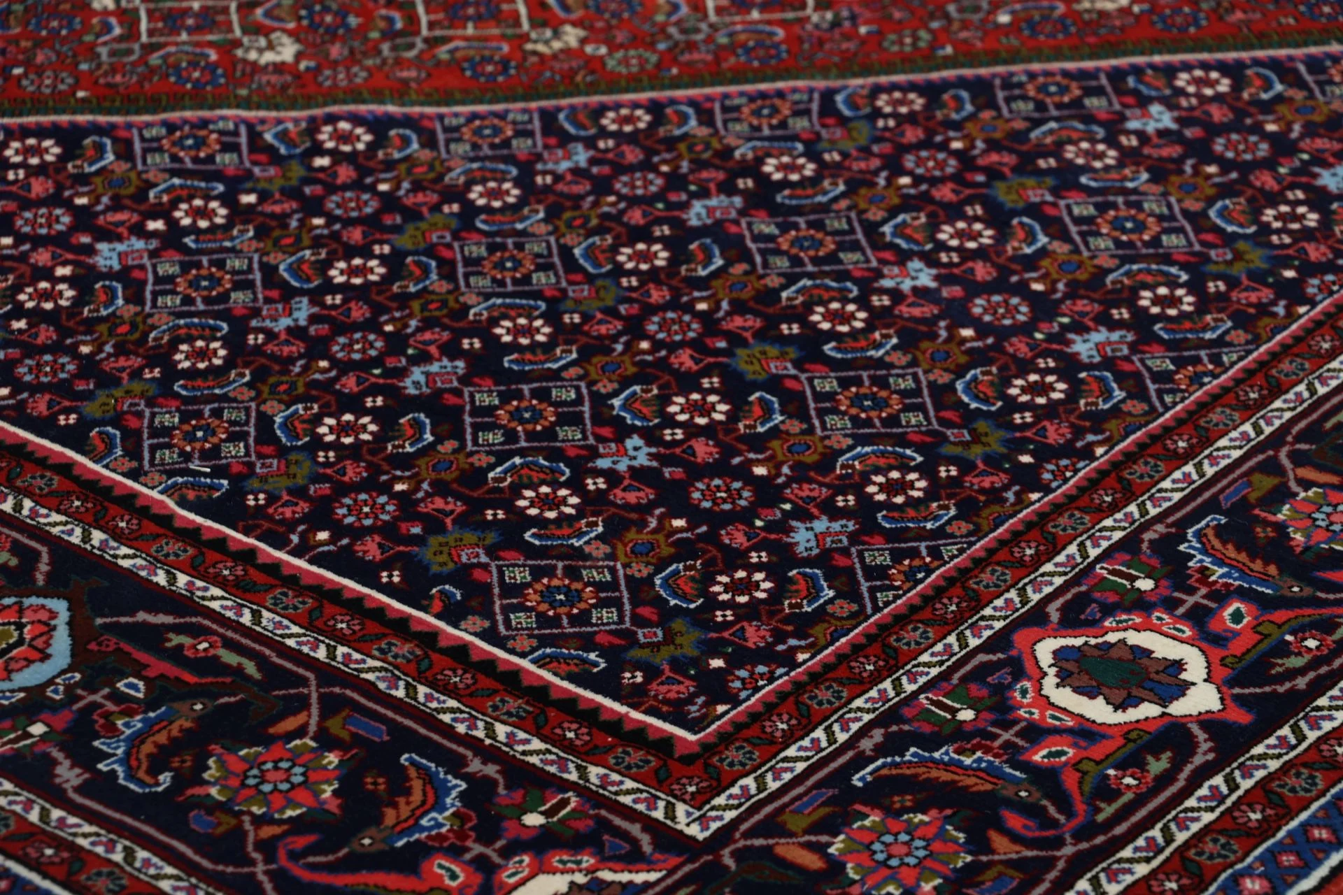 Bijar Persian Rug — hand-knotted, 212 × 292 cm, Wool