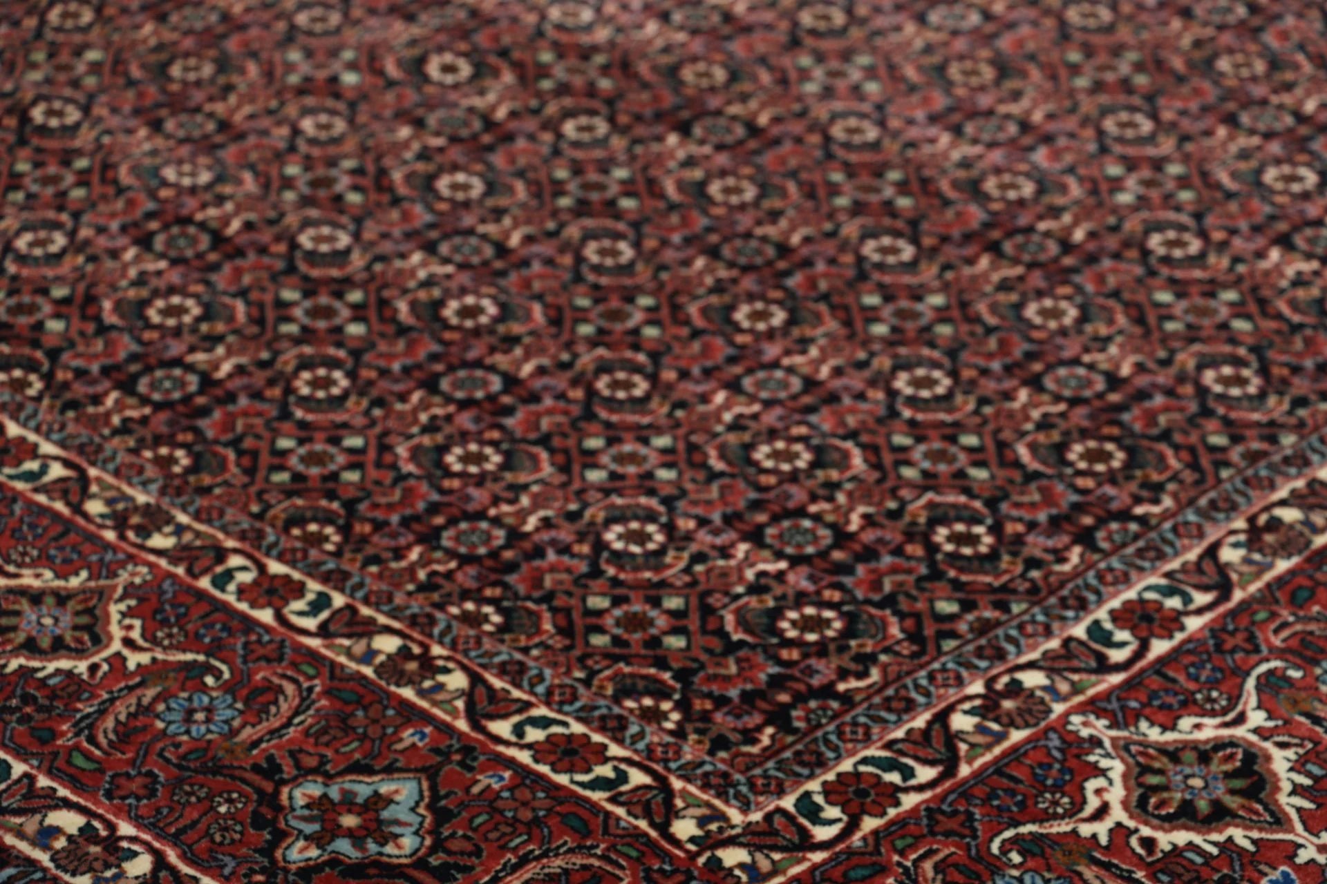 Bijar Persian Rug 214 × 307 cm, Wool, hand-knotted