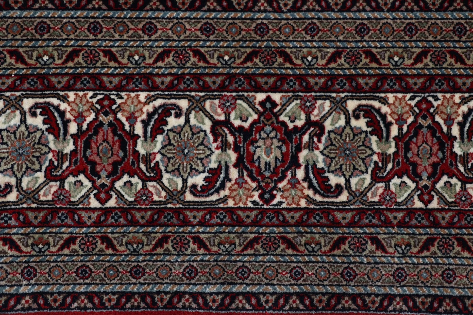 Hand-Knotted Wool Bijar Indian Rug, 251 × 306 cm