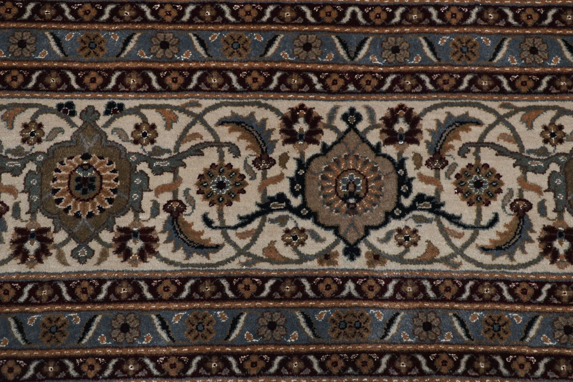 Hand-Knotted Wool Tabriz Indian Rug, 253 × 304 cm