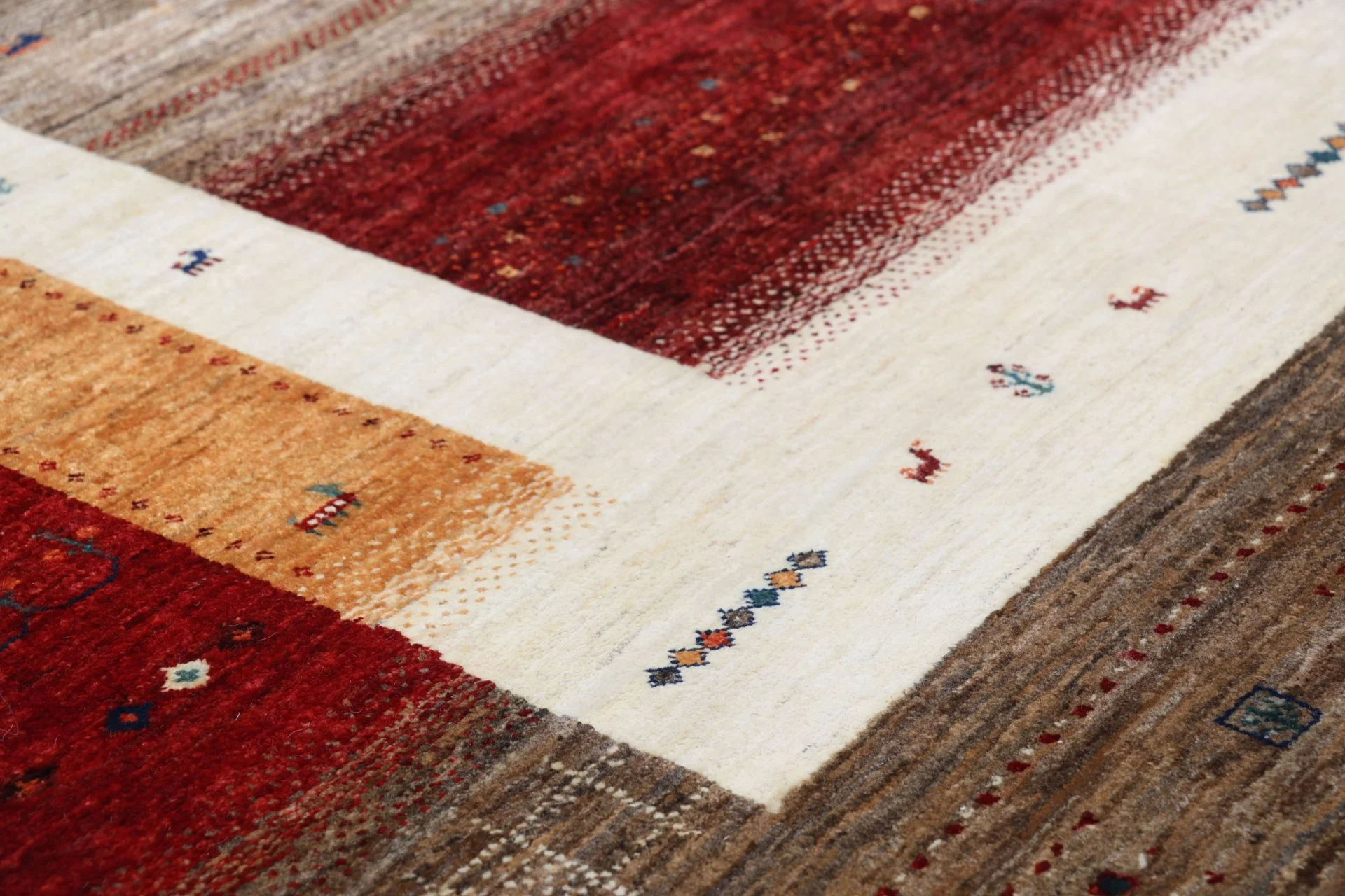 Hand-Knotted Wool Loribaft Indian Rug, 254 × 302 cm