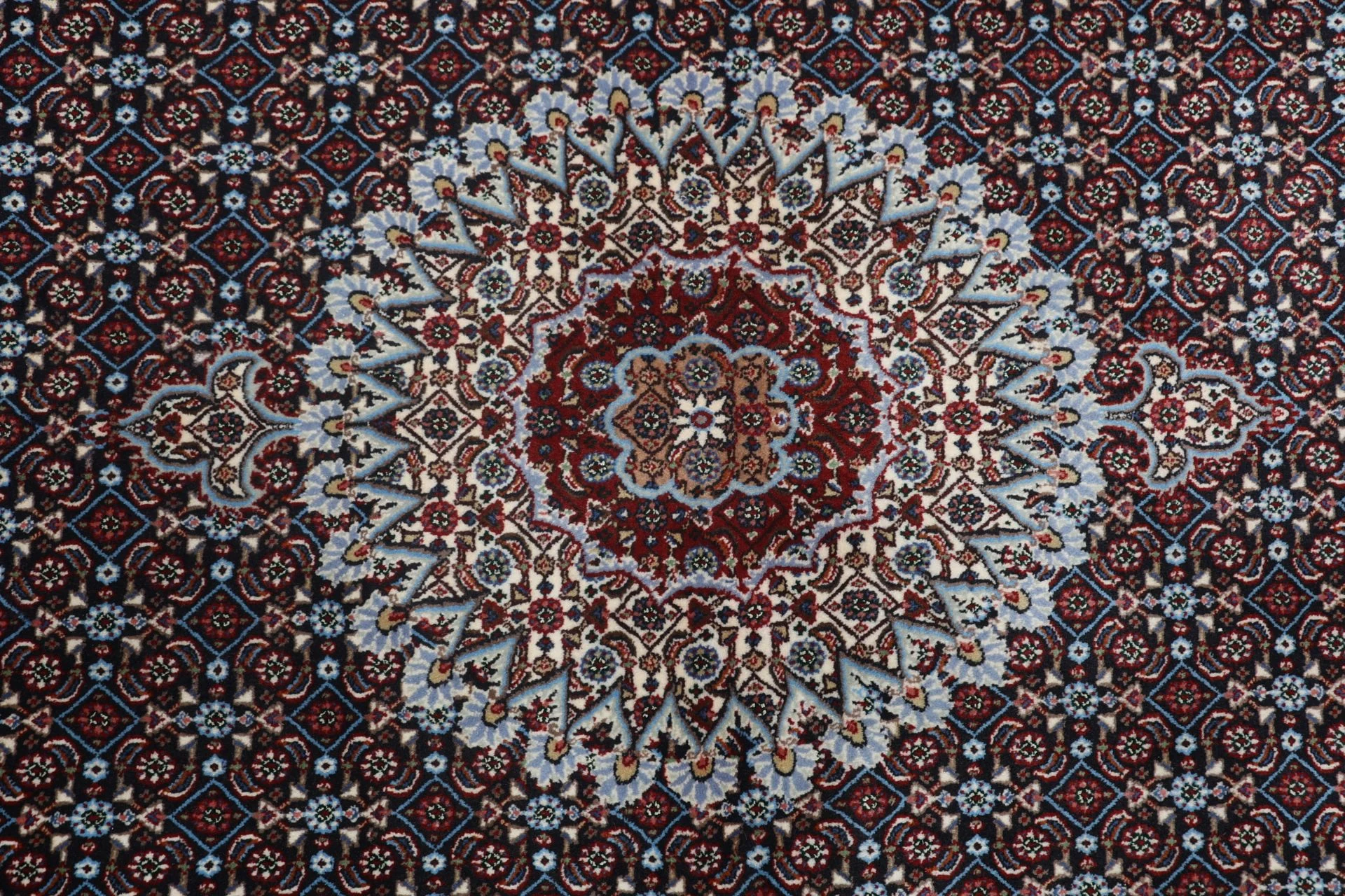 Moud Persian Rug 170 × 235 cm, Wool, hand-knotted