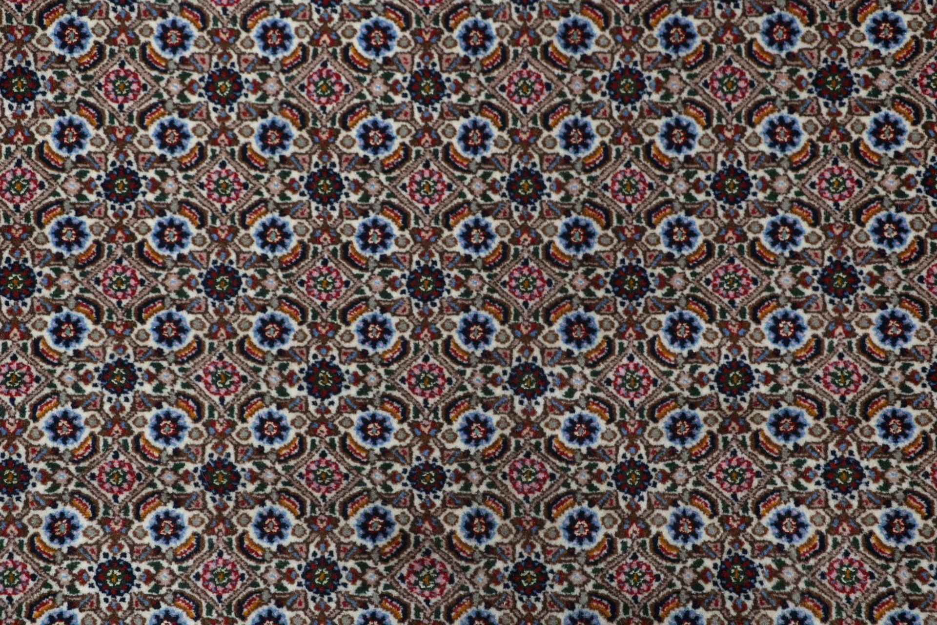 perserteppich-moud-167-x-235-cm-schurwolle-und-seide-handgeknupft-29 Moud Persian Rug 167 × 235 cm, Wool & Silk, hand-knotted