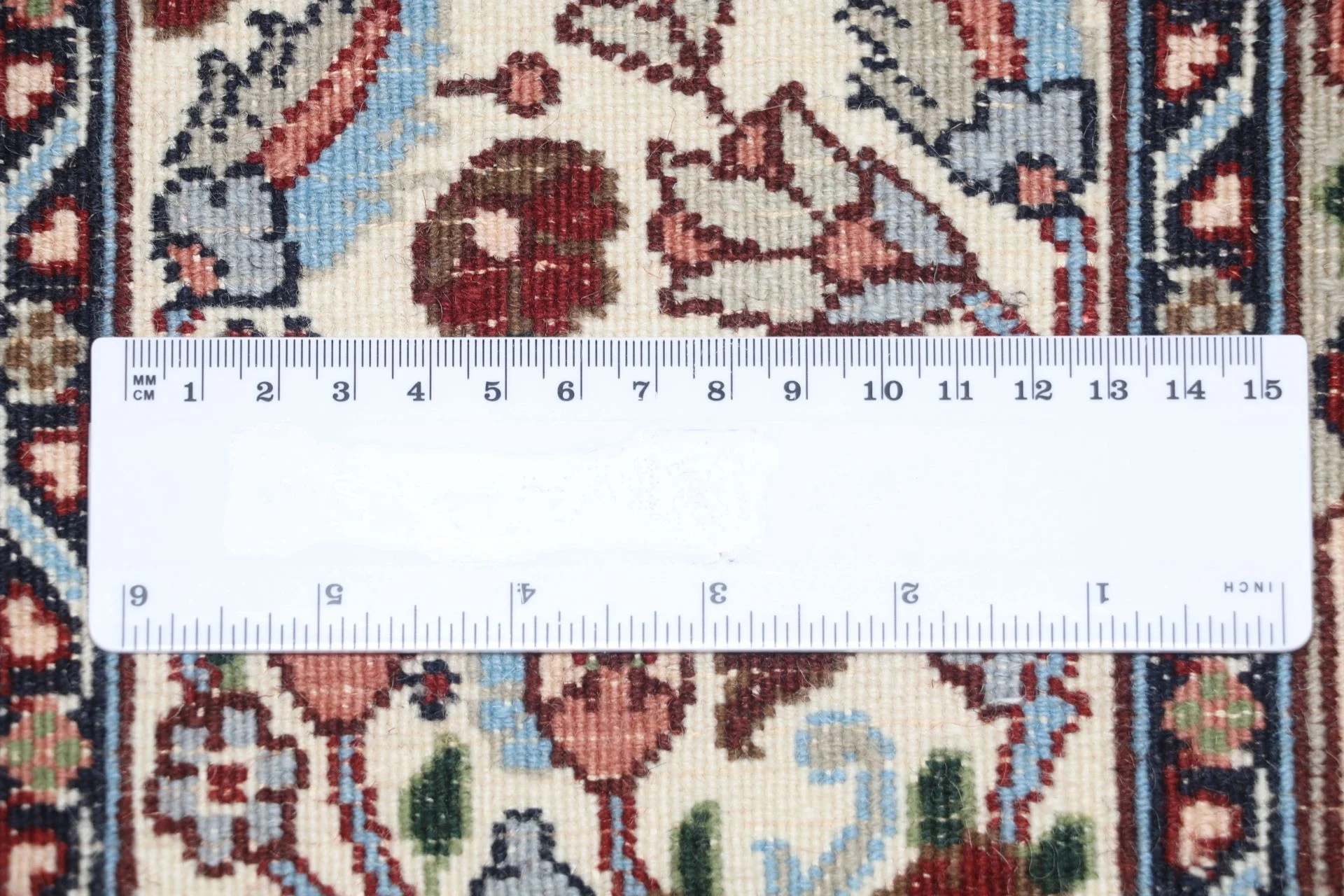 Hand-Knotted Wool Moud Persian Rug, 175 × 247 cm