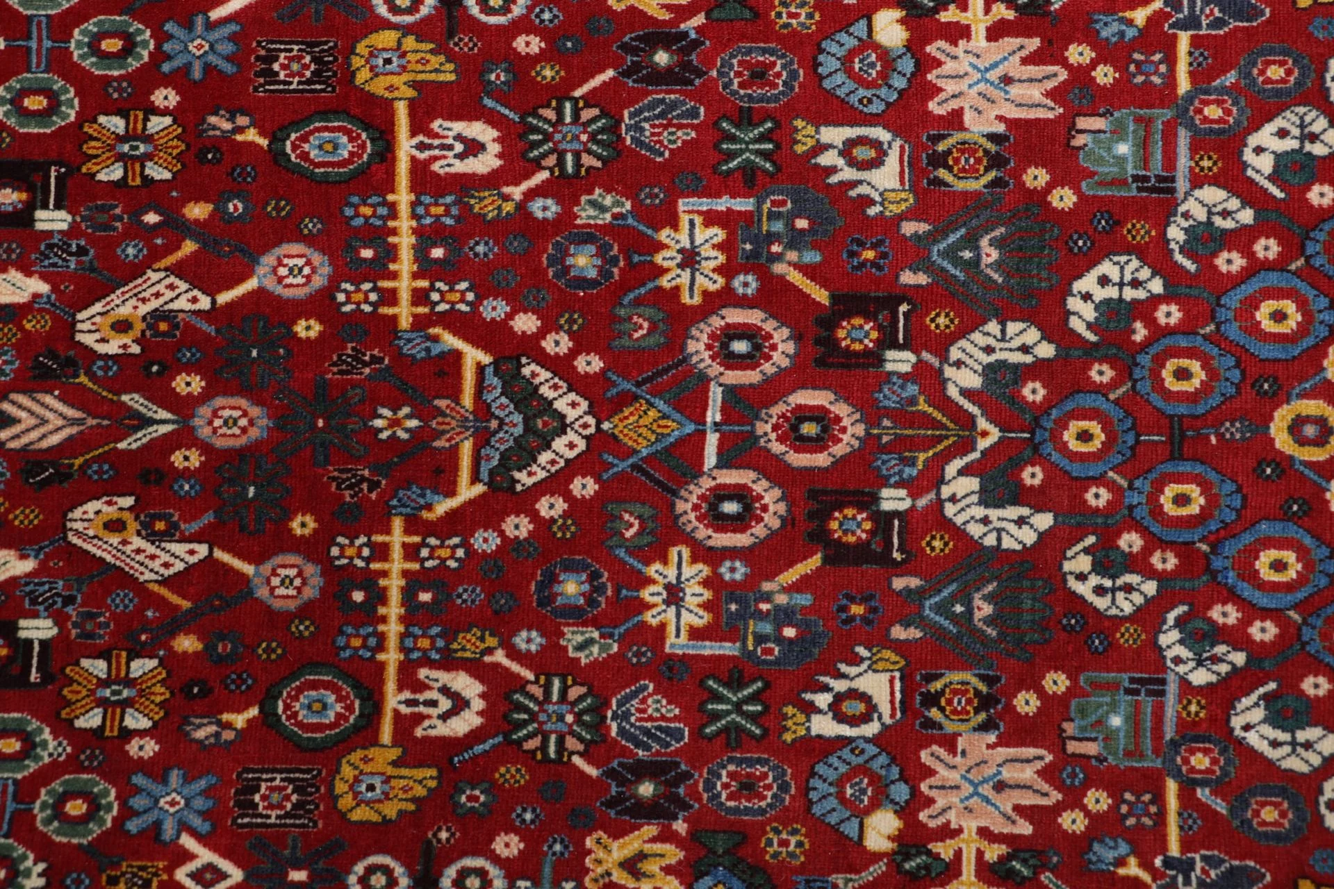 Shiraz Persian Rug — hand-knotted, 206 × 303 cm, Wool
