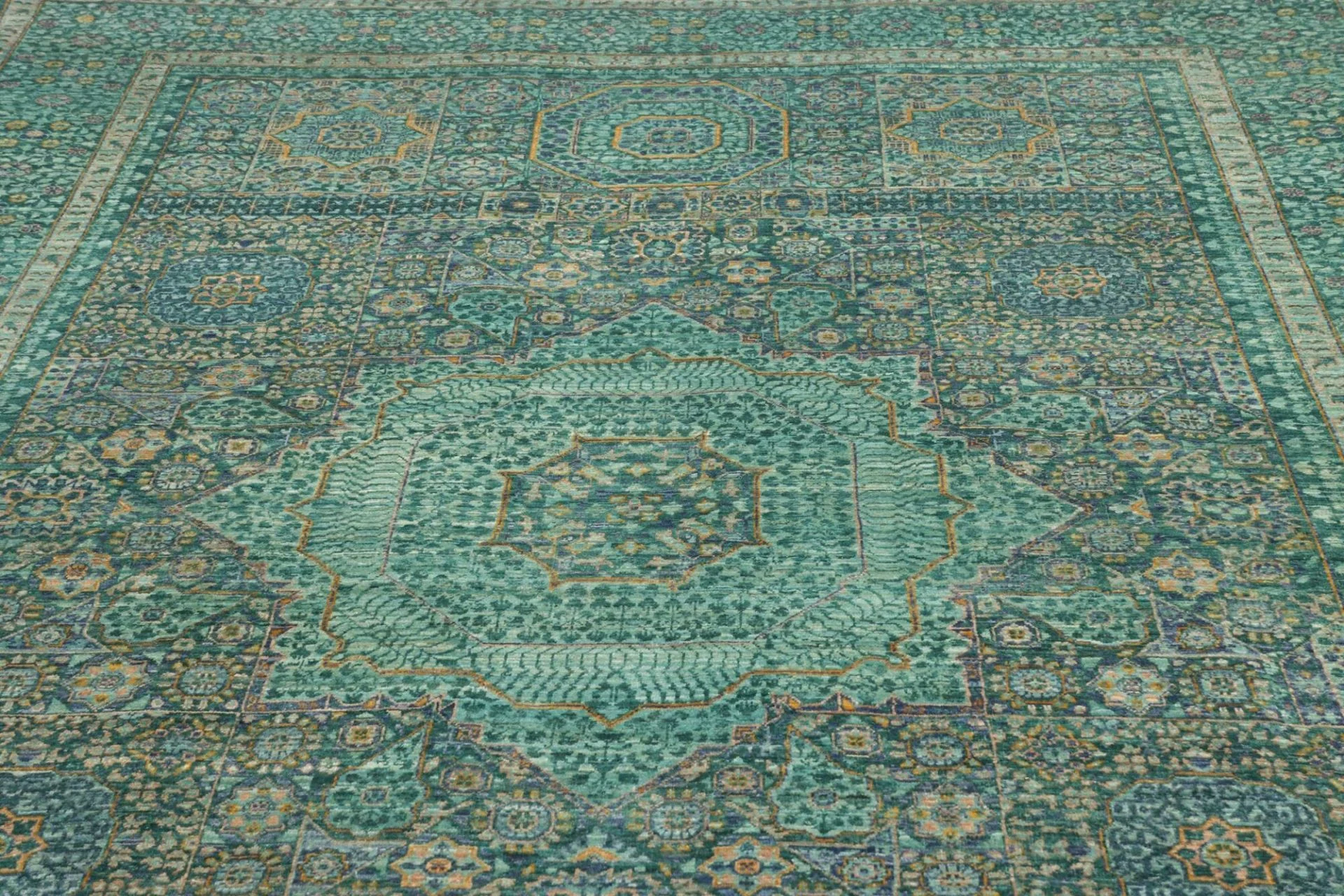 orientteppich-mamluk-202-x-307-cm-schurwolle-handgeknupft-24 Hand-Knotted Wool Mamluk Pakistani Rug, 202 × 307 cm