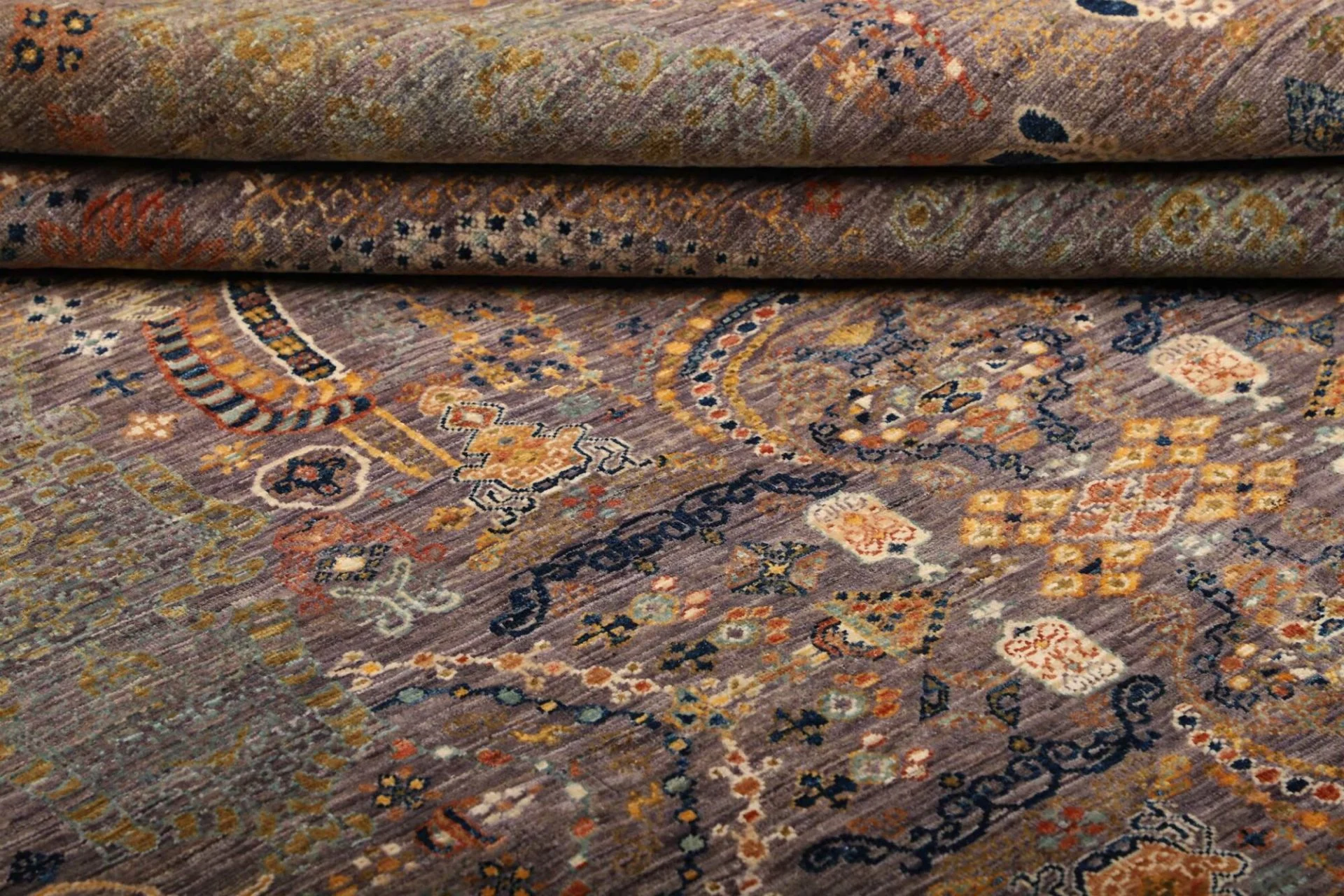 Hand-Knotted Wool Samarkand Pakistani Rug, 248 × 308 cm
