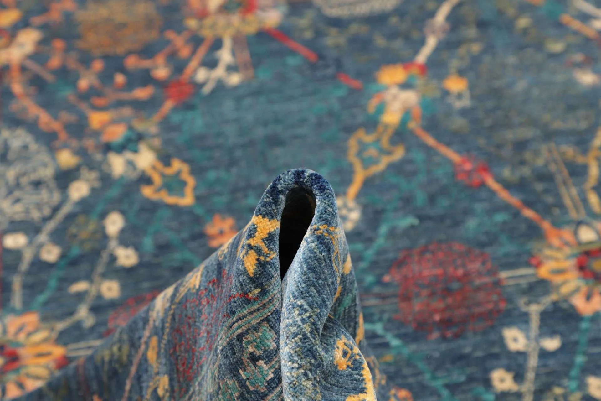 Samarkand Pakistani Rug 203 × 296 cm, Wool, hand-knotted