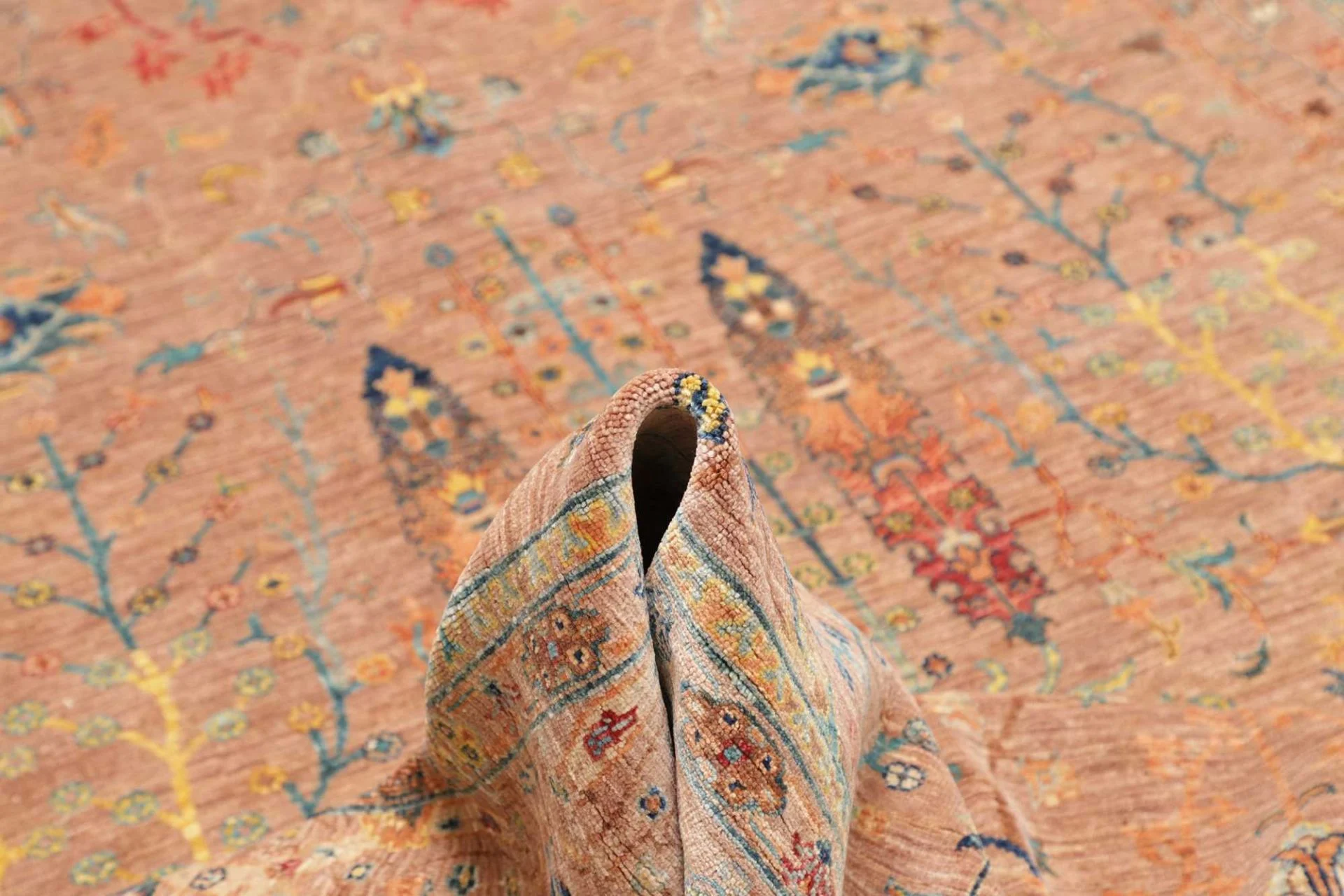 Samarkand Pakistani Rug — hand-knotted, 203 × 292 cm, Wool