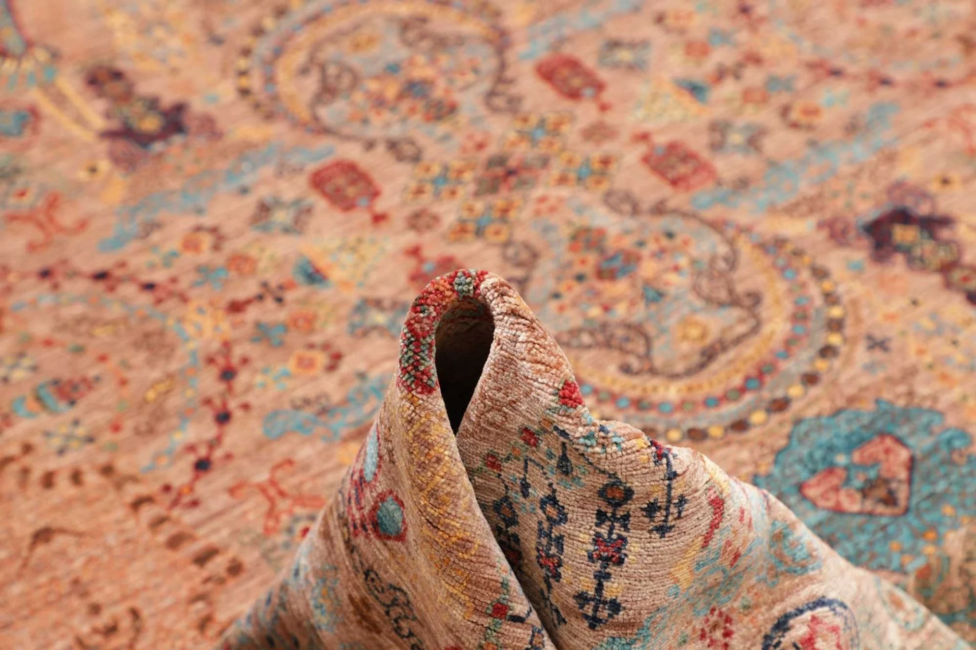 Samarkand Pakistani Rug 249 × 308 cm, Wool, hand-knotted