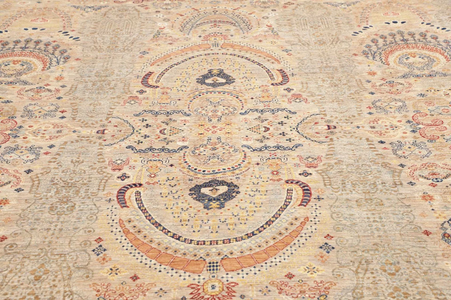Samarkand Pakistani Rug — hand-knotted, 243 × 303 cm, Wool
