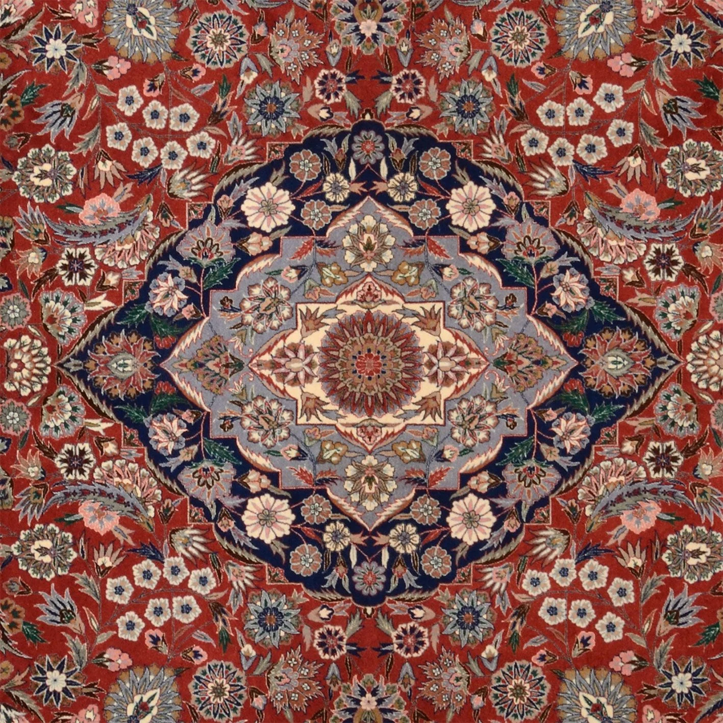 Hand-Knotted Wool Isfahan Chinese Rug, 258 × 360 cm