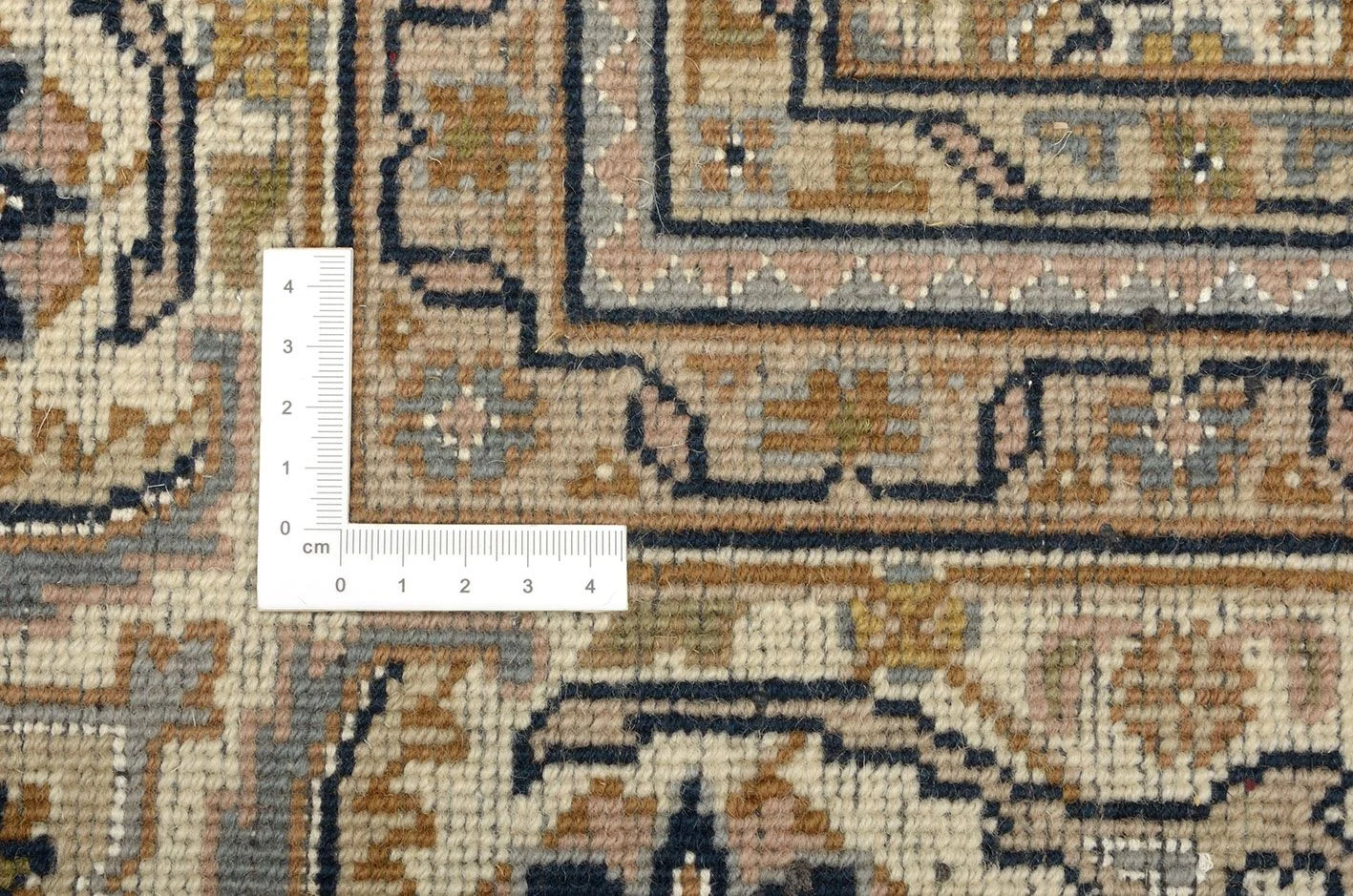orientteppich-tabriz-198-x-303-cm-schurwolle-handgeknupft-2 Tabriz Indian Rug — hand-knotted, 198 × 303 cm, Wool