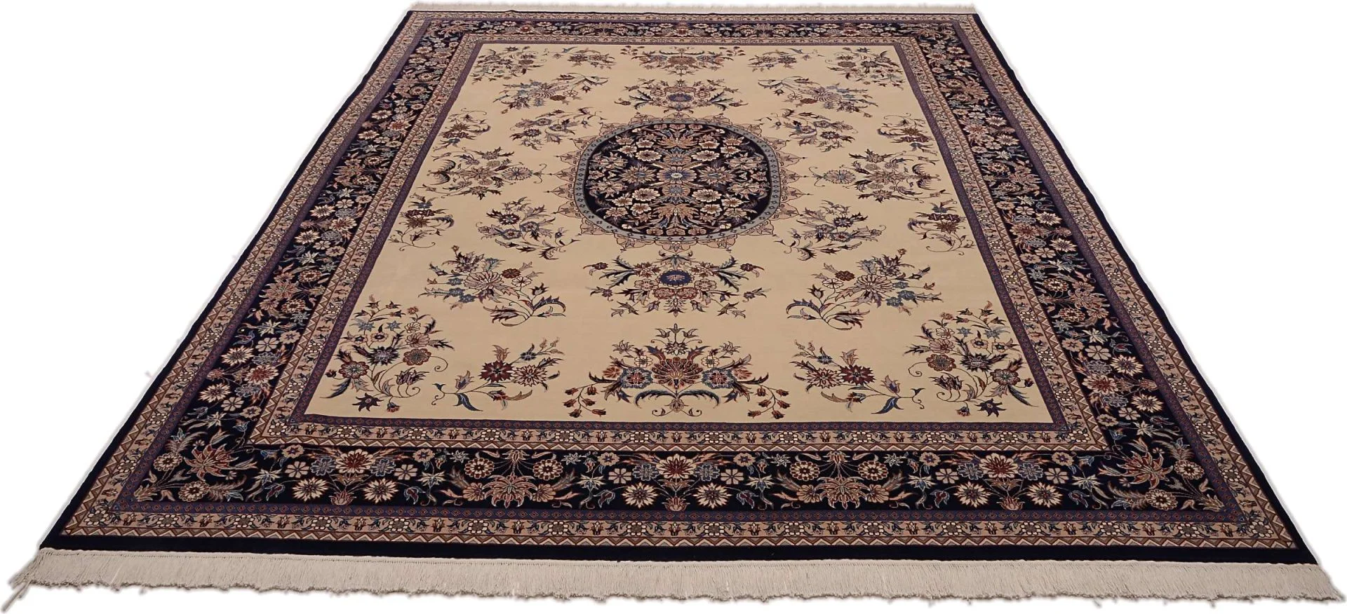Isfahan Chinese Rug — hand-knotted, 288 × 372 cm, Wool