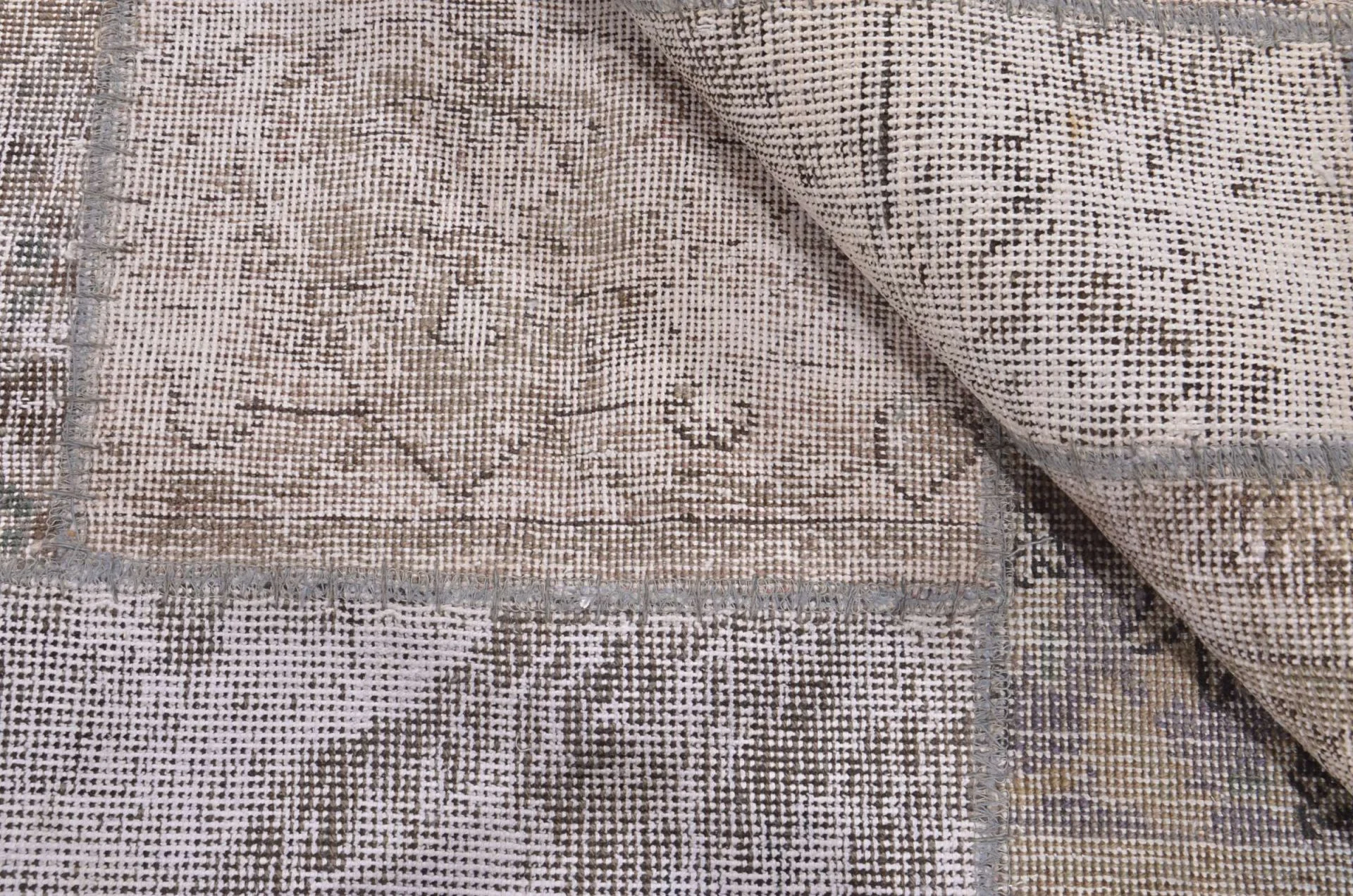 Pakistani Rug 170 × 240 cm, Wool, hand-knotted