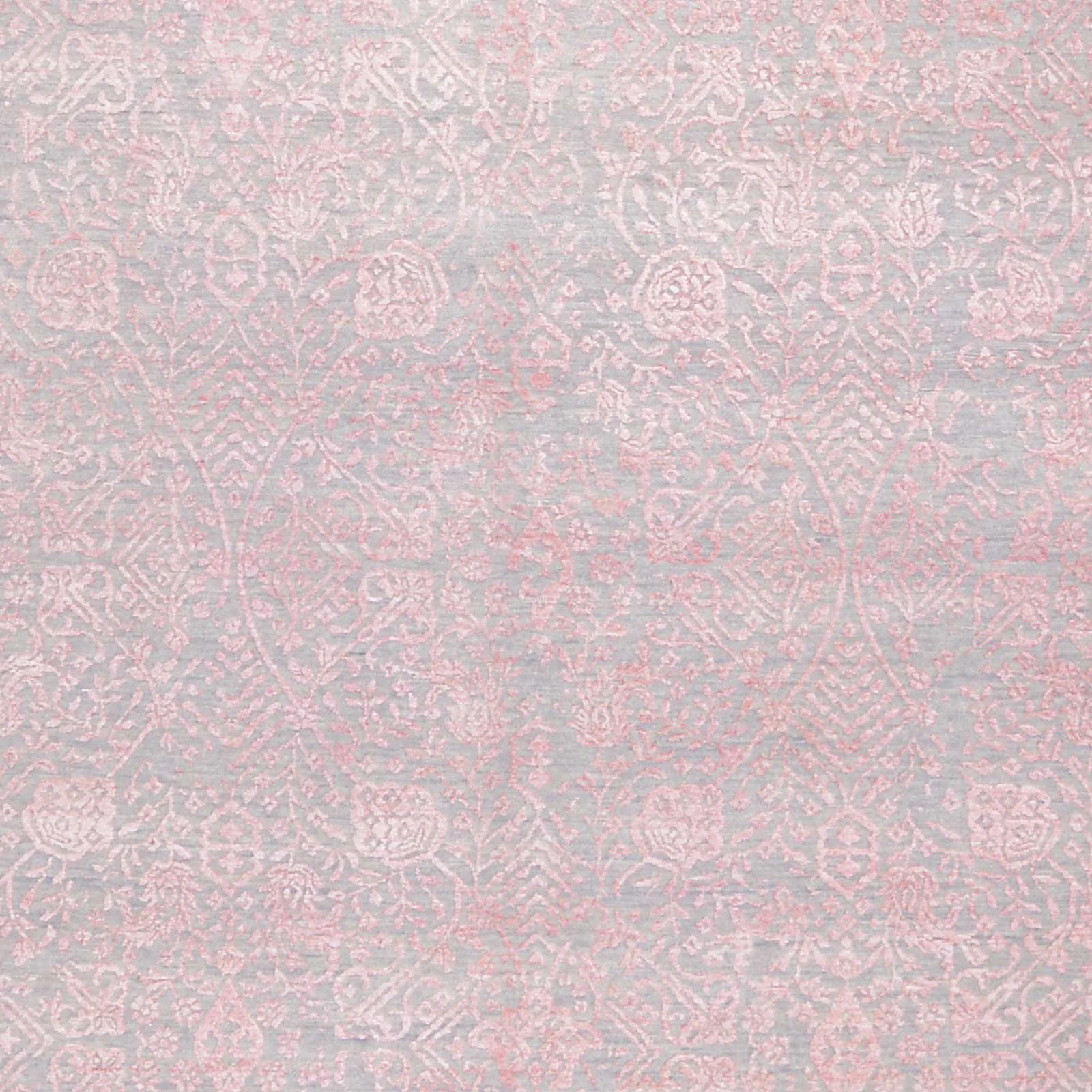 Indian Rug — hand-knotted, 243 × 310 cm, Wool & Silk