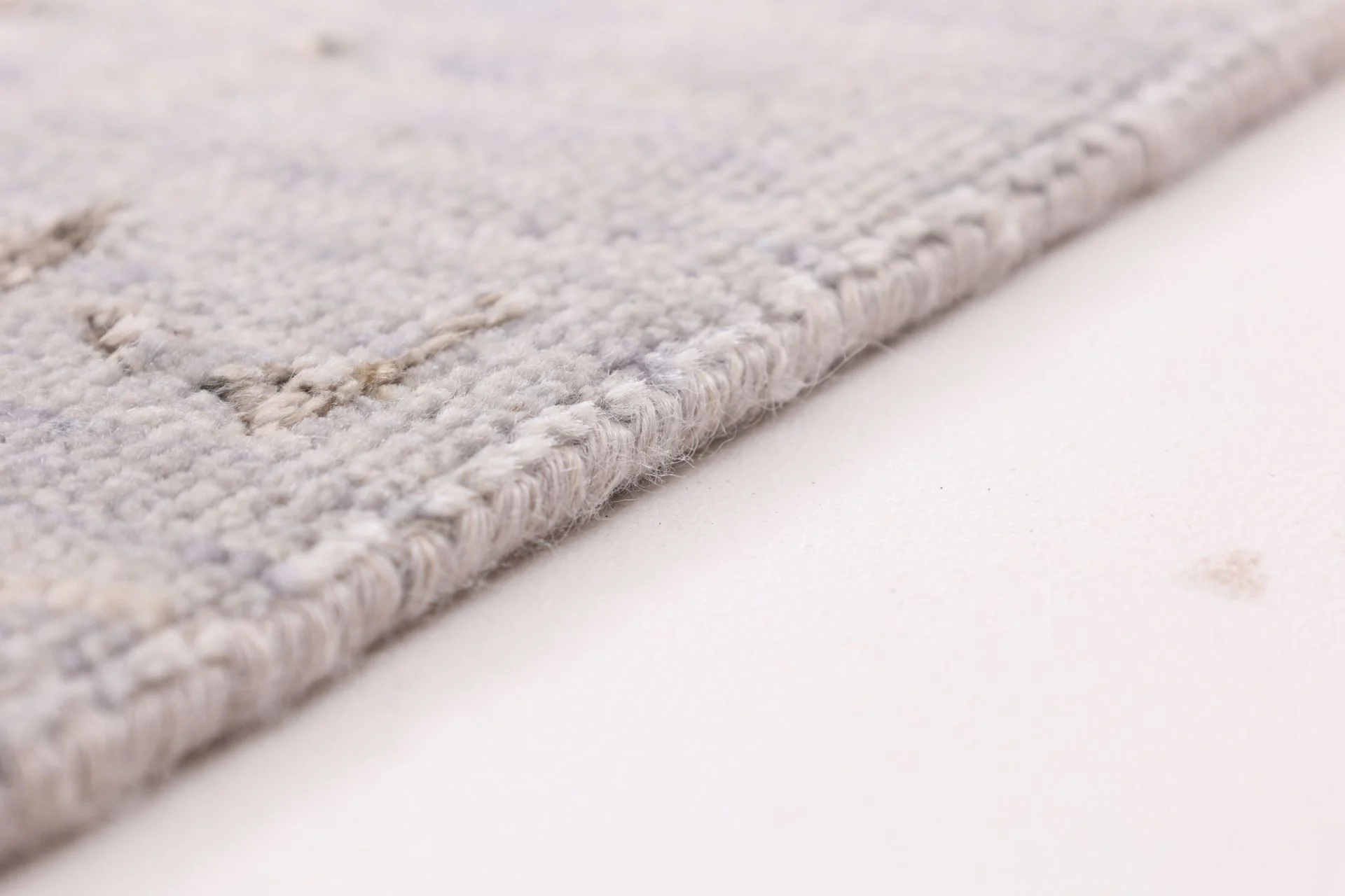 Indian Rug 239 × 309 cm, Wool & Silk, hand-knotted