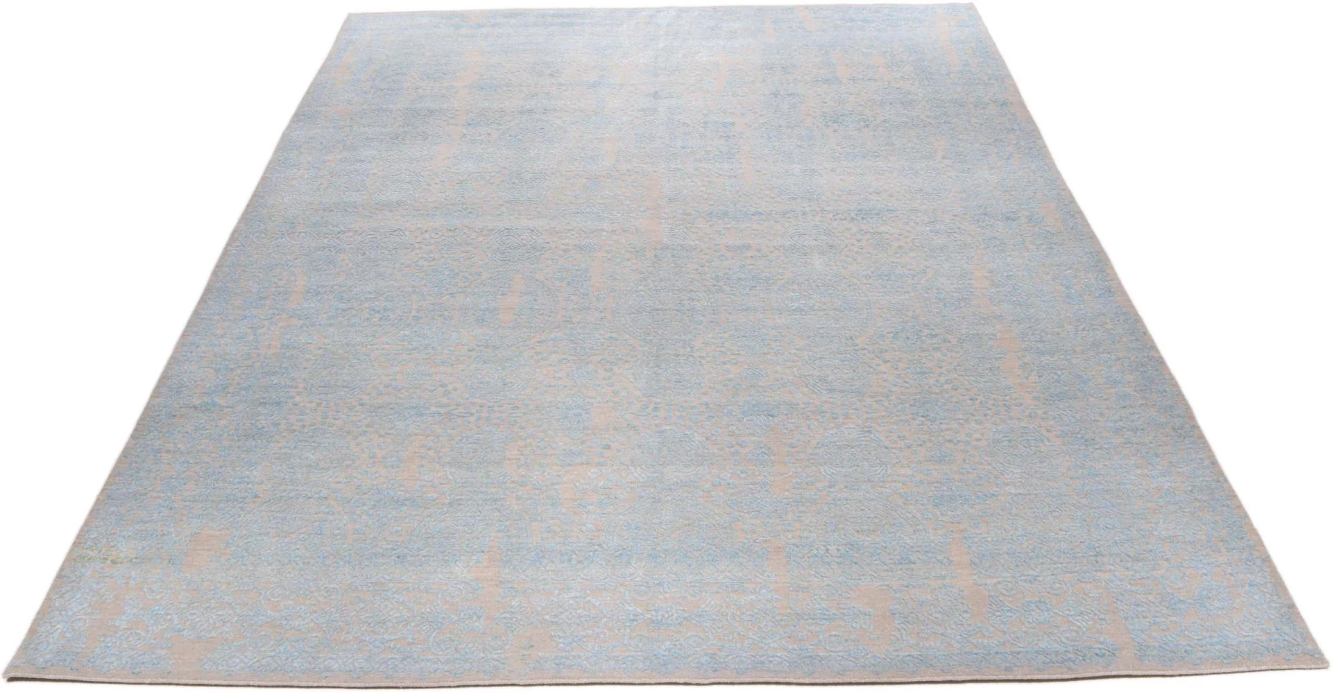 Indian Rug 241 × 304 cm, Wool & Silk, hand-knotted