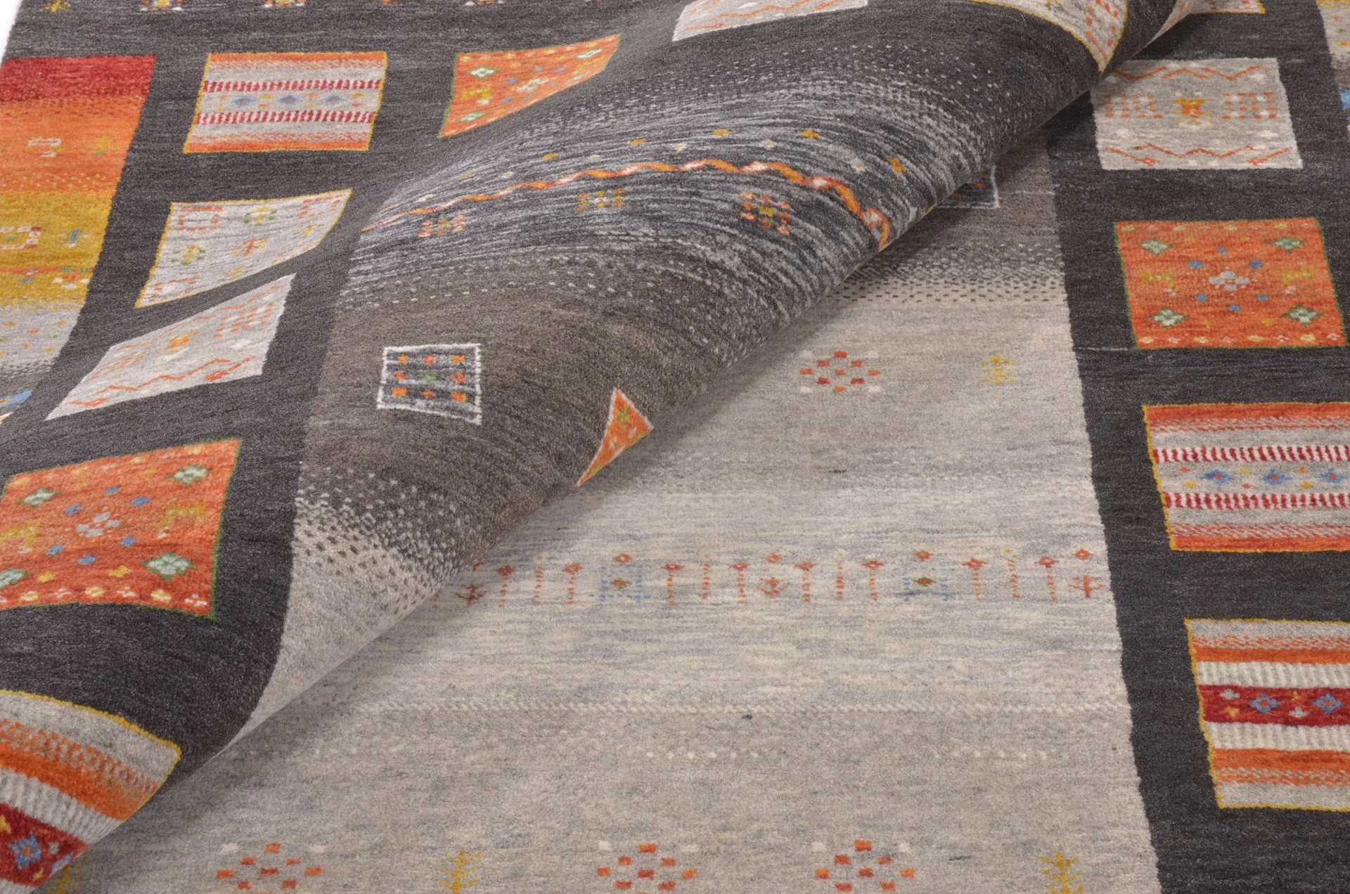 Loribaft Indian Rug 172 × 249 cm, Wool & Silk, hand-knotted