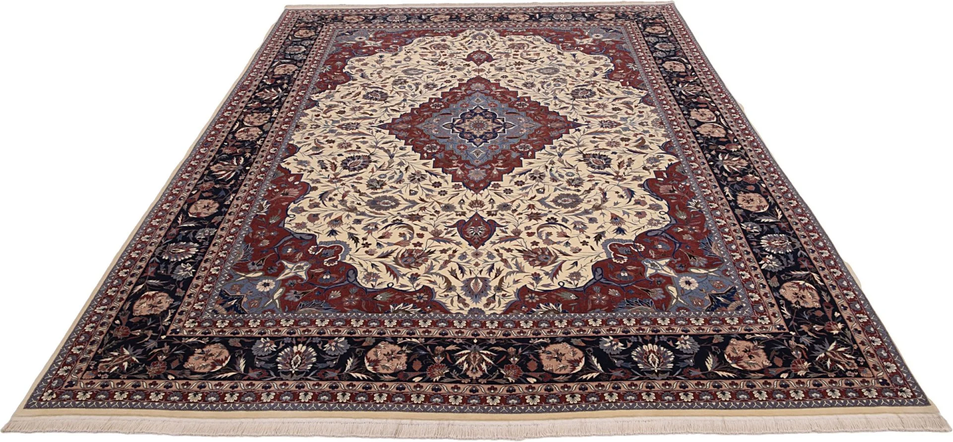 Isfahan Chinese Rug 278 × 375 cm, Wool, hand-knotted