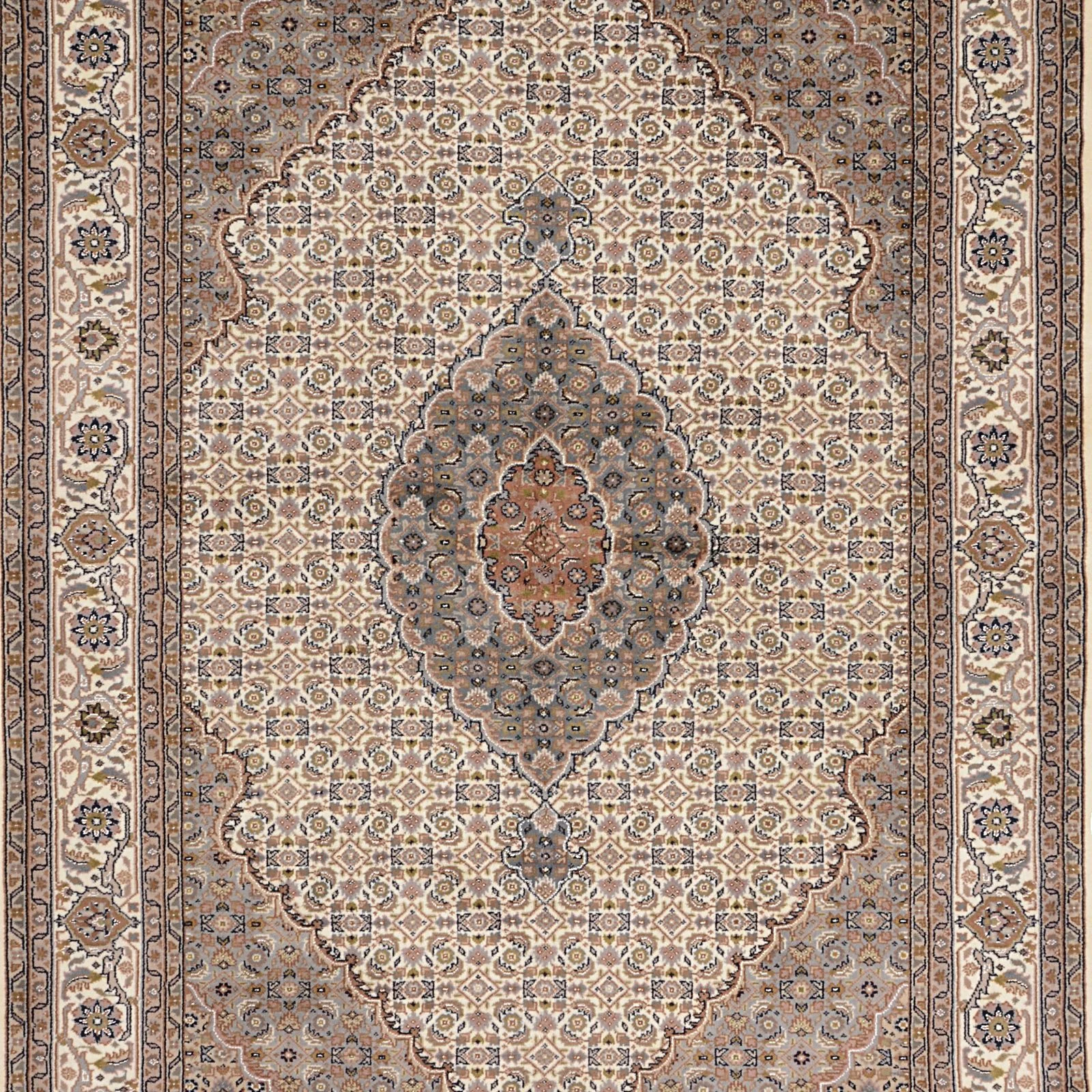 Hand-Knotted Wool Tabriz Indian Rug, 172 × 238 cm