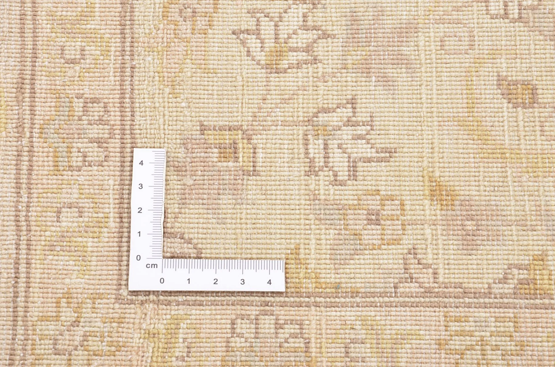 Hand-Knotted Wool Ziegler Pakistani Rug, 167 × 240 cm