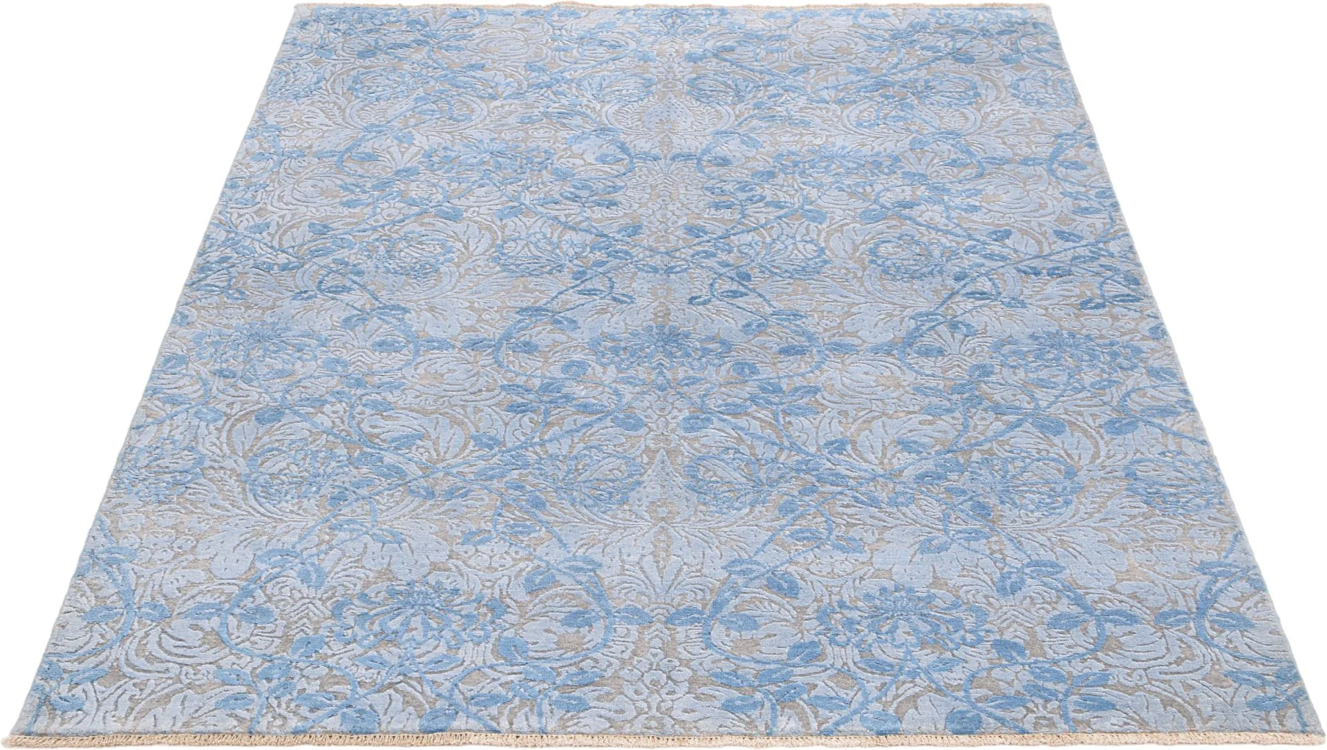 Indian Rug 167 × 242 cm, Wool, hand-knotted