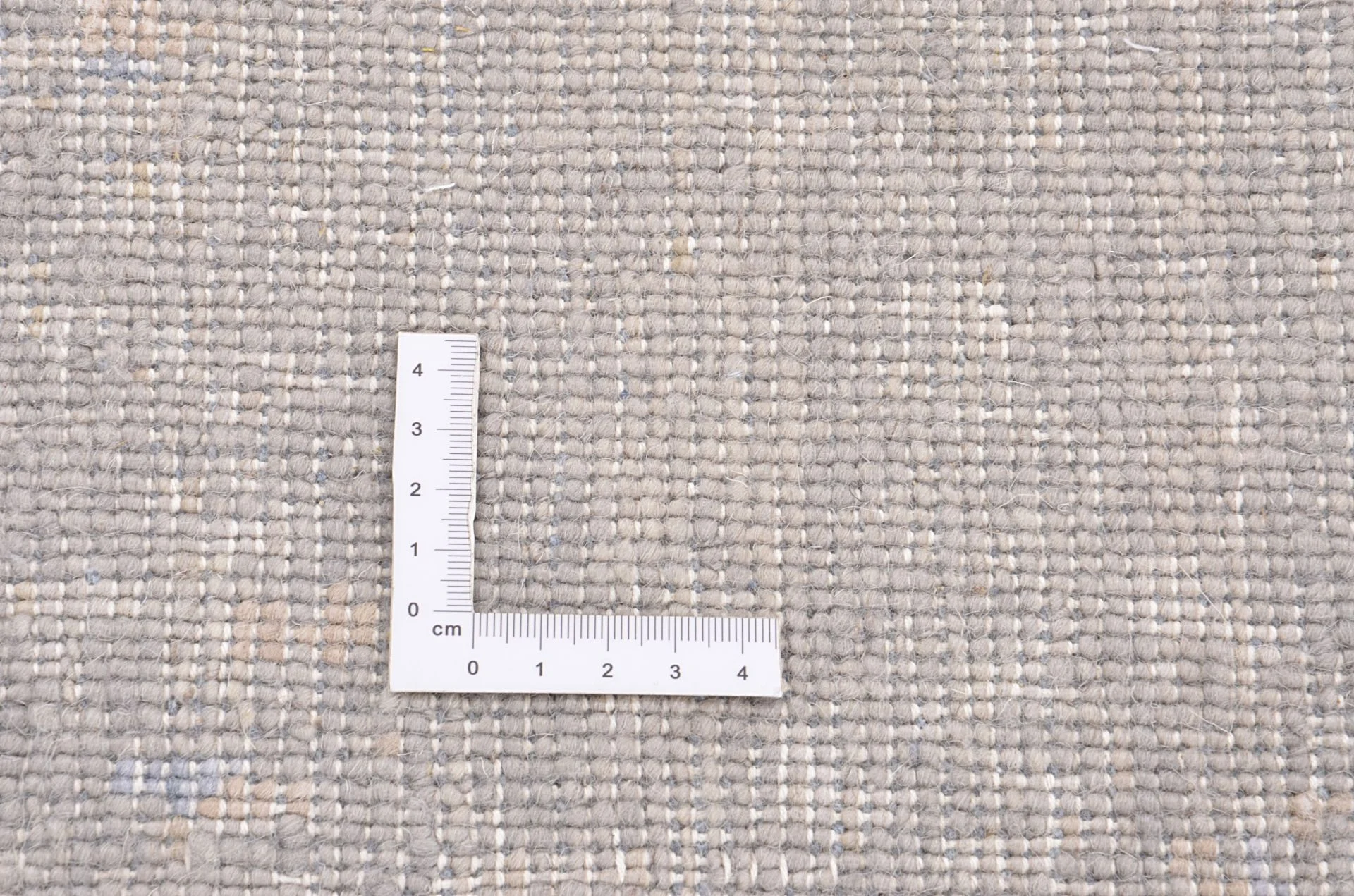 Indian Rug 168 × 242 cm, Wool, hand-knotted