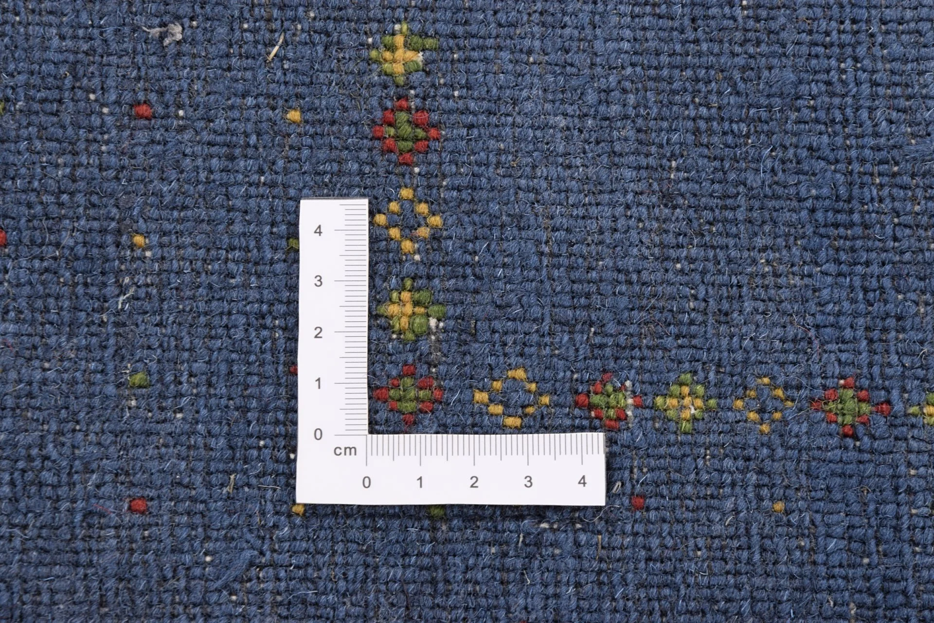 Hand-Knotted Wool Loribaft Indian Rug, 168 × 238 cm