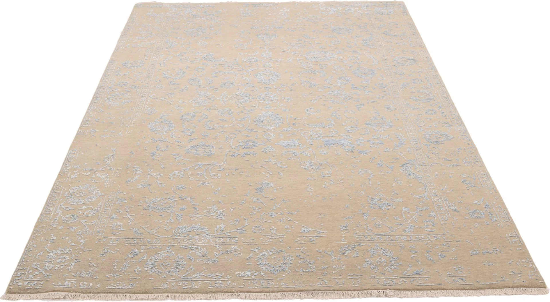 Indian Rug — hand-knotted, 203 × 305 cm