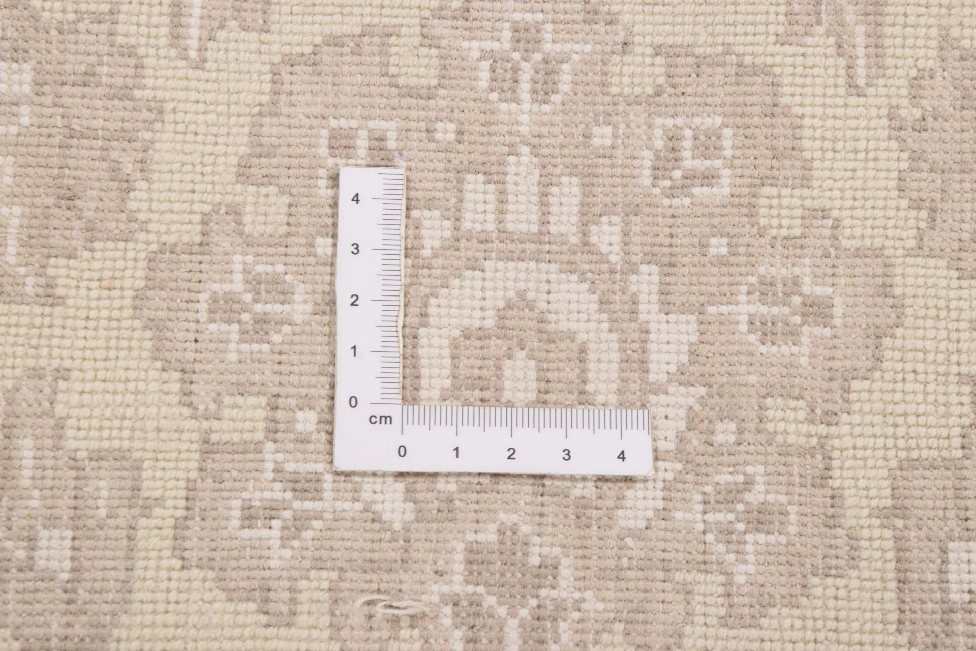 Tabriz Indian Rug 170 × 240 cm, hand-knotted