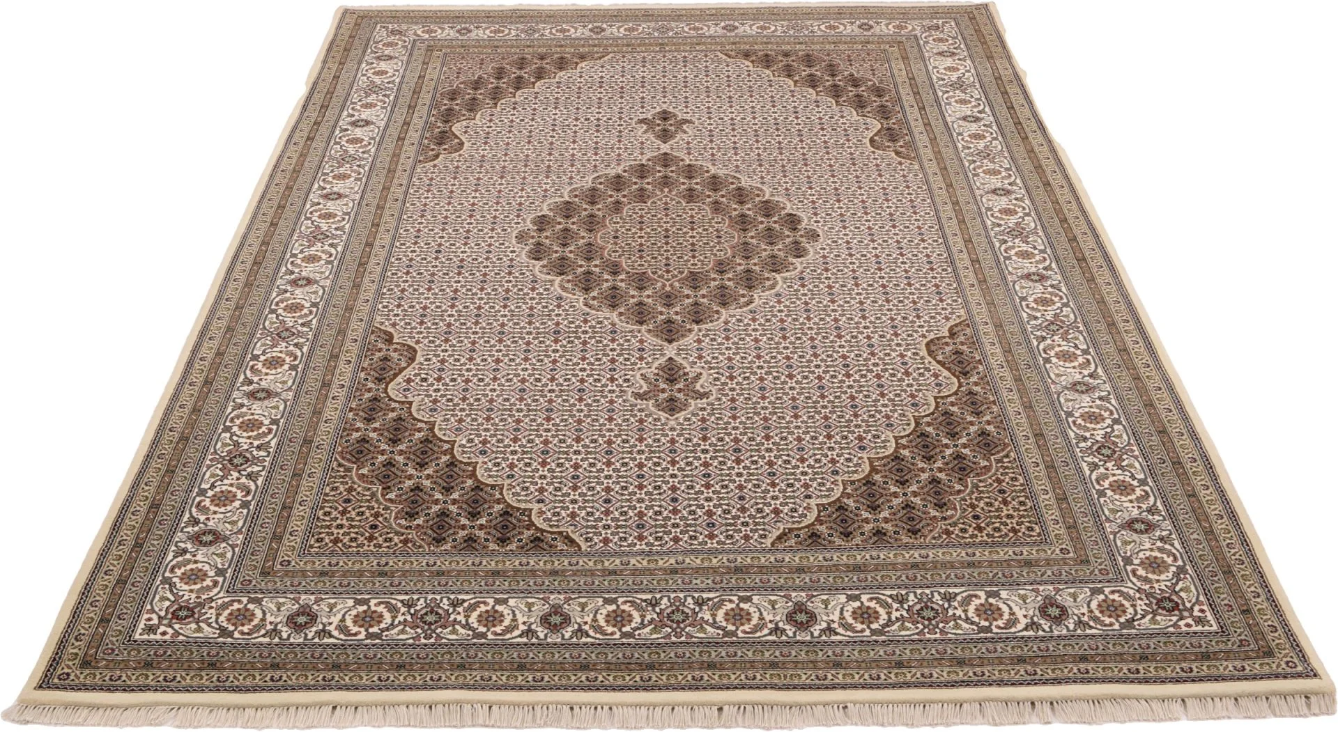 Tabriz Indian Rug 199 × 307 cm, hand-knotted