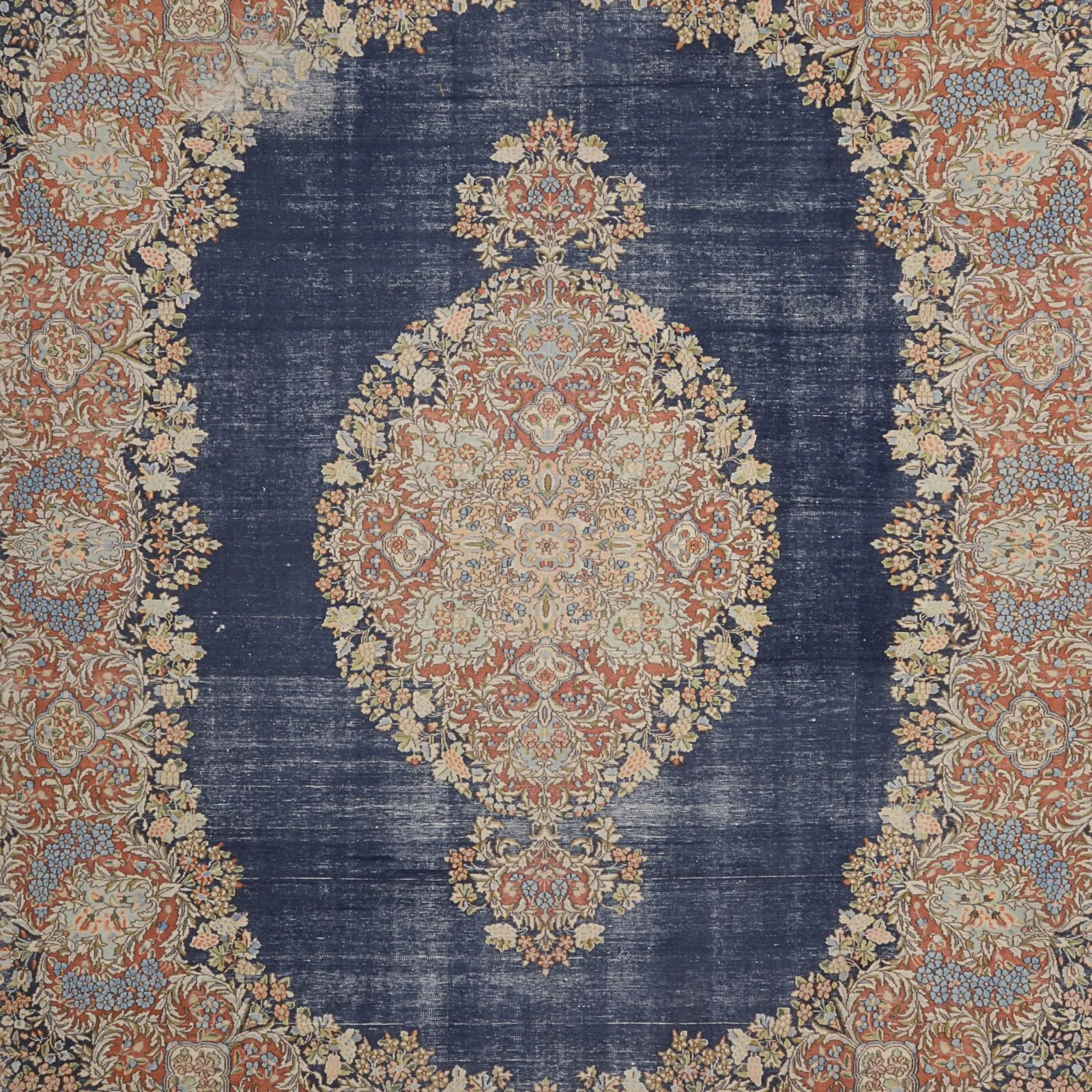 Hand-Knotted Wool Pakistani Rug, 270 × 365 cm