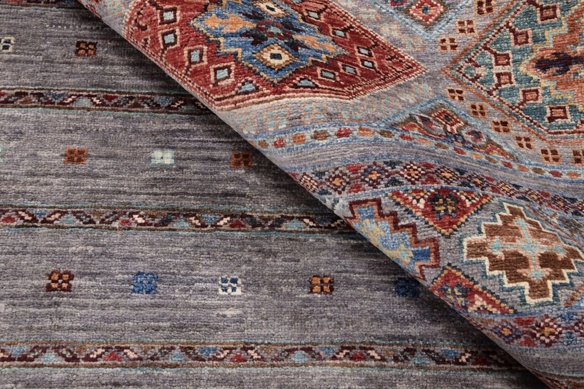 Hand-Knotted Wool Samarkand Pakistani Rug, 168 × 244 cm