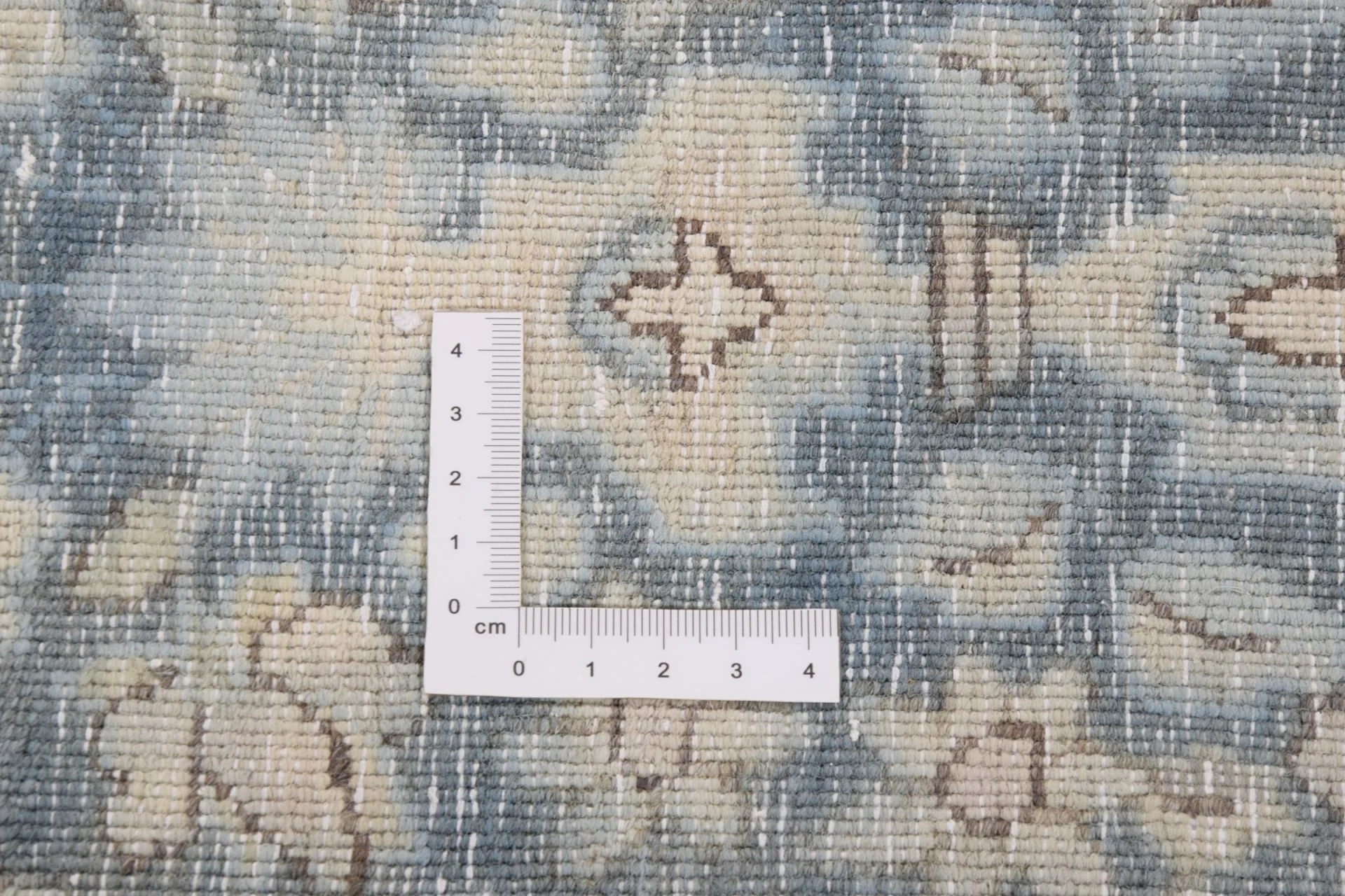 Hand-Knotted Wool Pakistani Rug, 374 × 285 cm