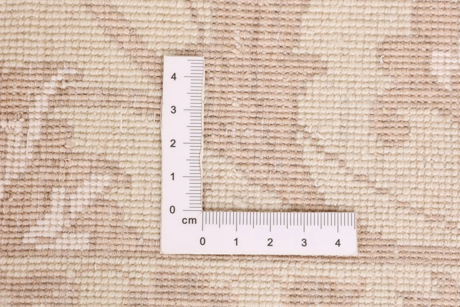 Indian Rug 169 × 243 cm, Wool, hand-knotted