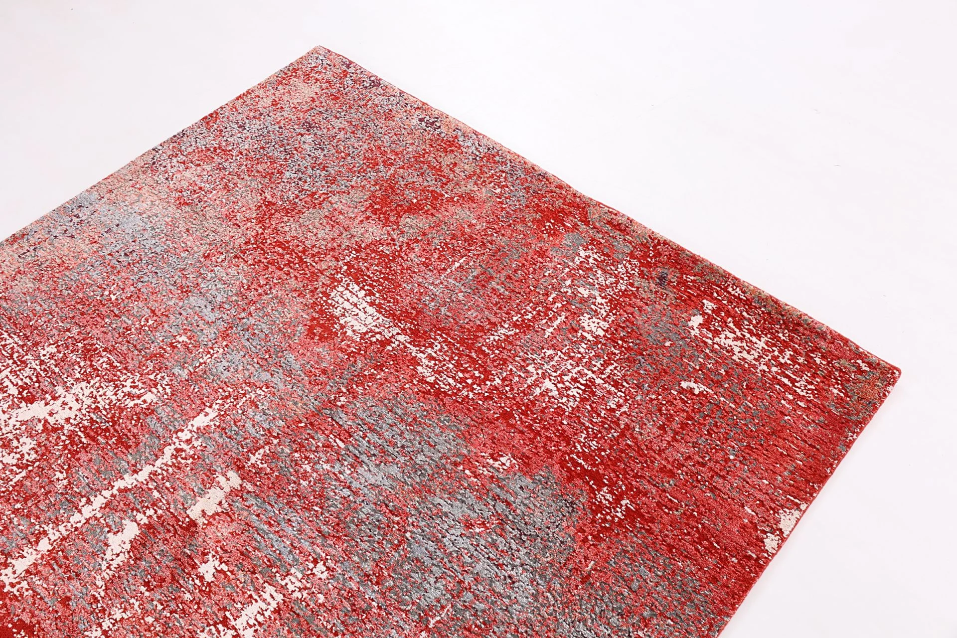 Indian Rug 178 × 242 cm, Wool & Silk, hand-knotted
