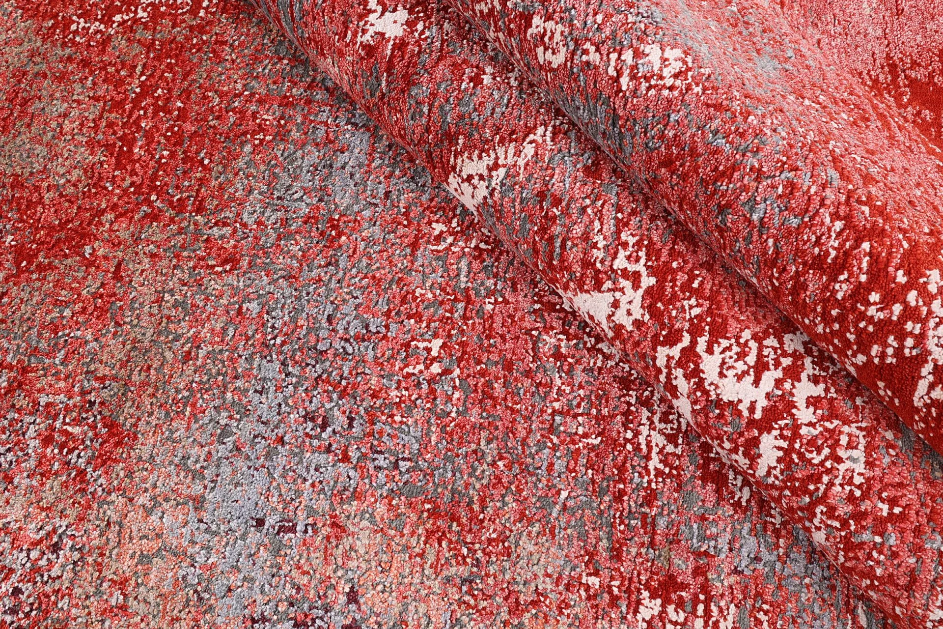 Indian Rug 178 × 242 cm, Wool & Silk, hand-knotted
