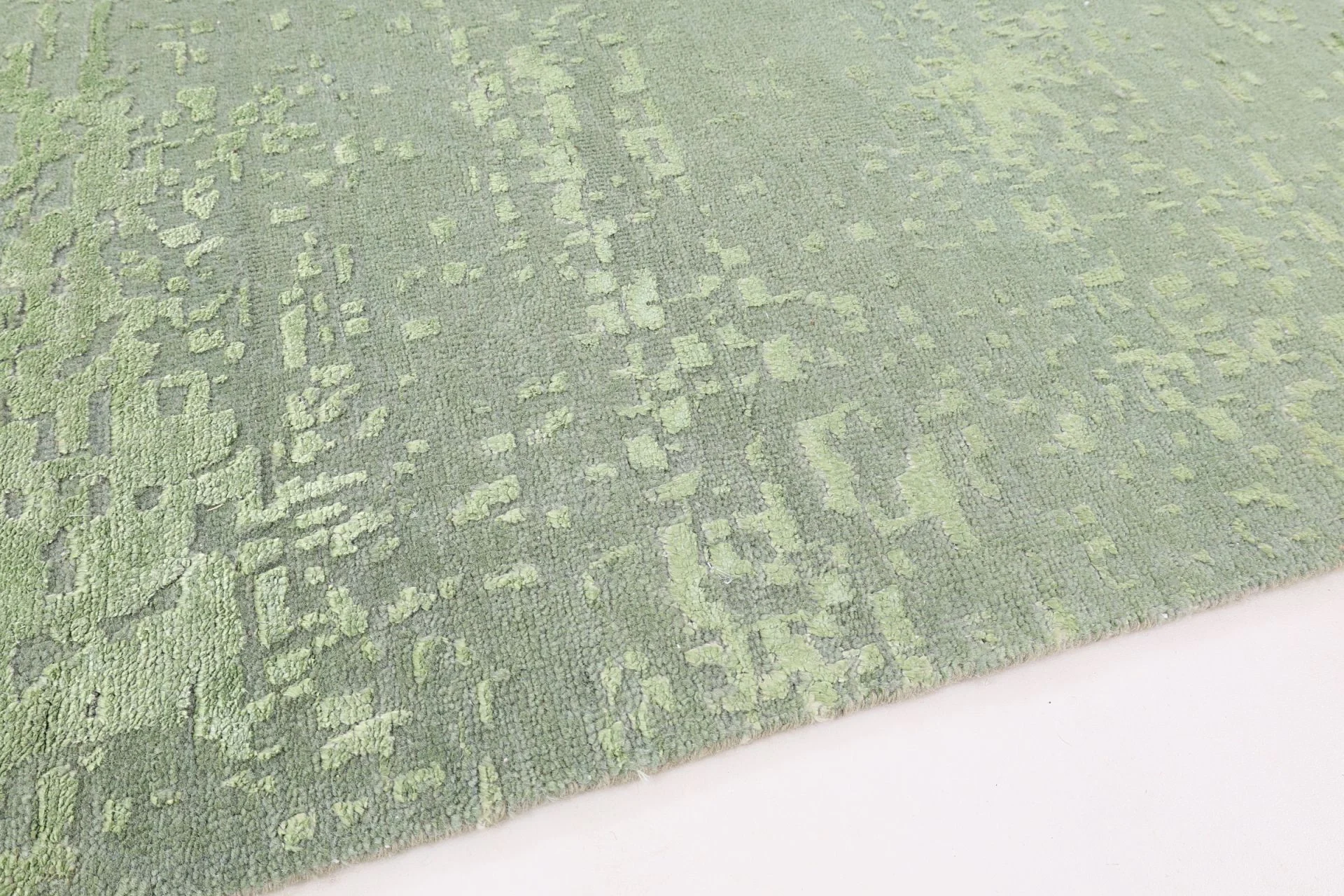 Hand-Knotted Wool & Silk Indian Rug, 247 × 346 cm