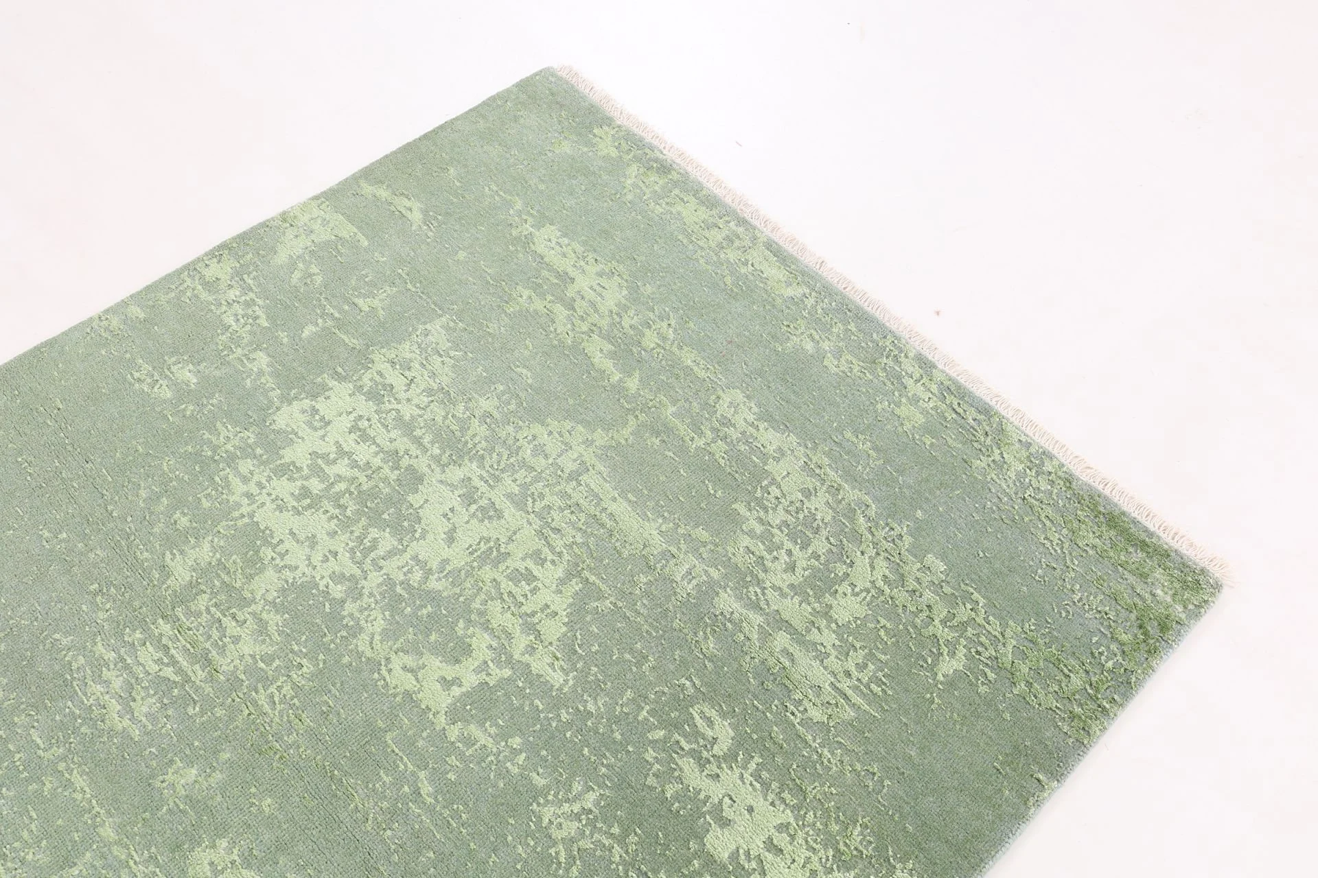 Hand-Knotted Wool & Silk Indian Rug, 123 × 178 cm
