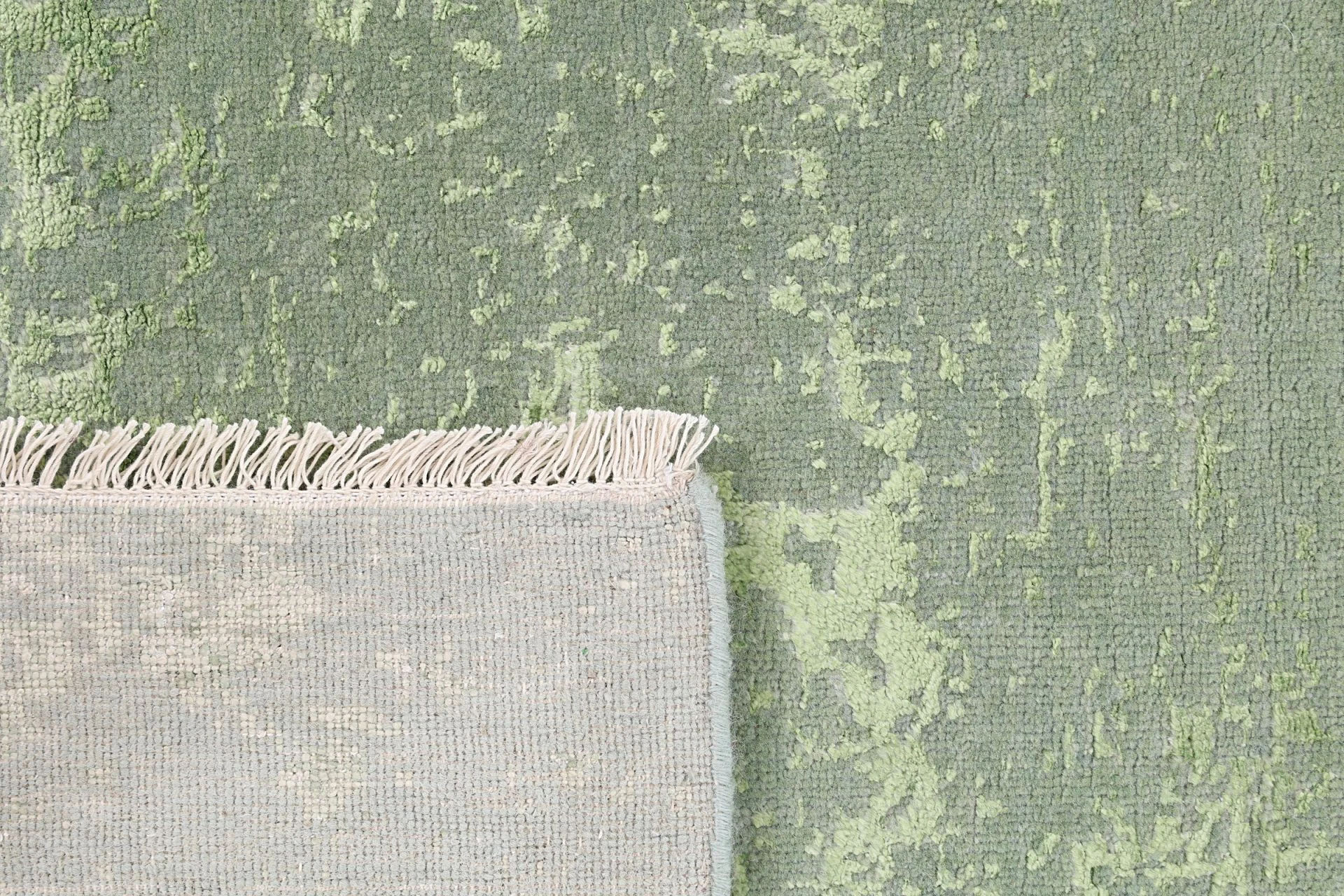 Hand-Knotted Wool & Silk Indian Rug, 123 × 178 cm