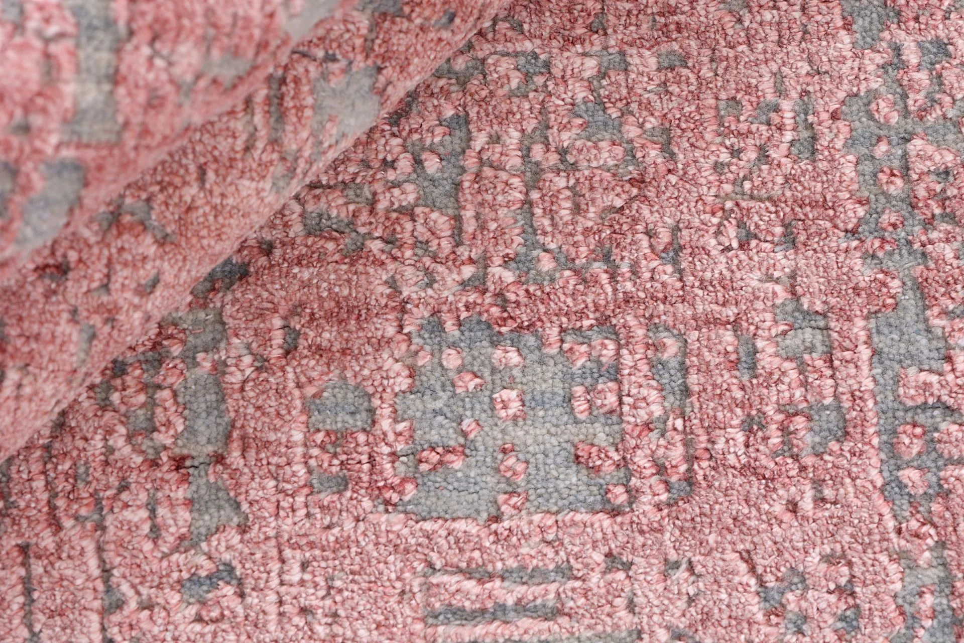 Indian Rug 241 × 290 cm, Wool & Silk, hand-knotted