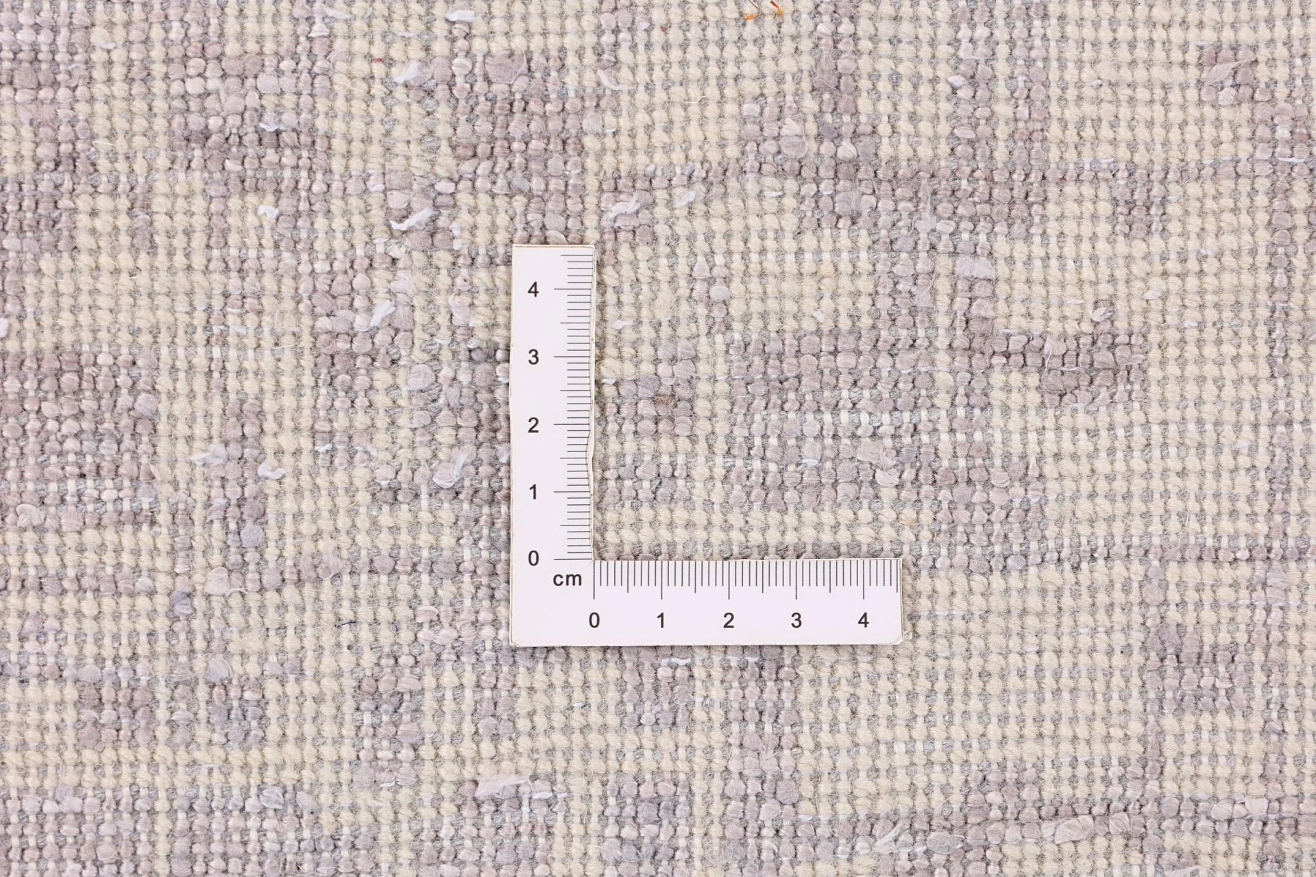 Indian Rug — hand-knotted, 241 × 314 cm, Wool & Silk
