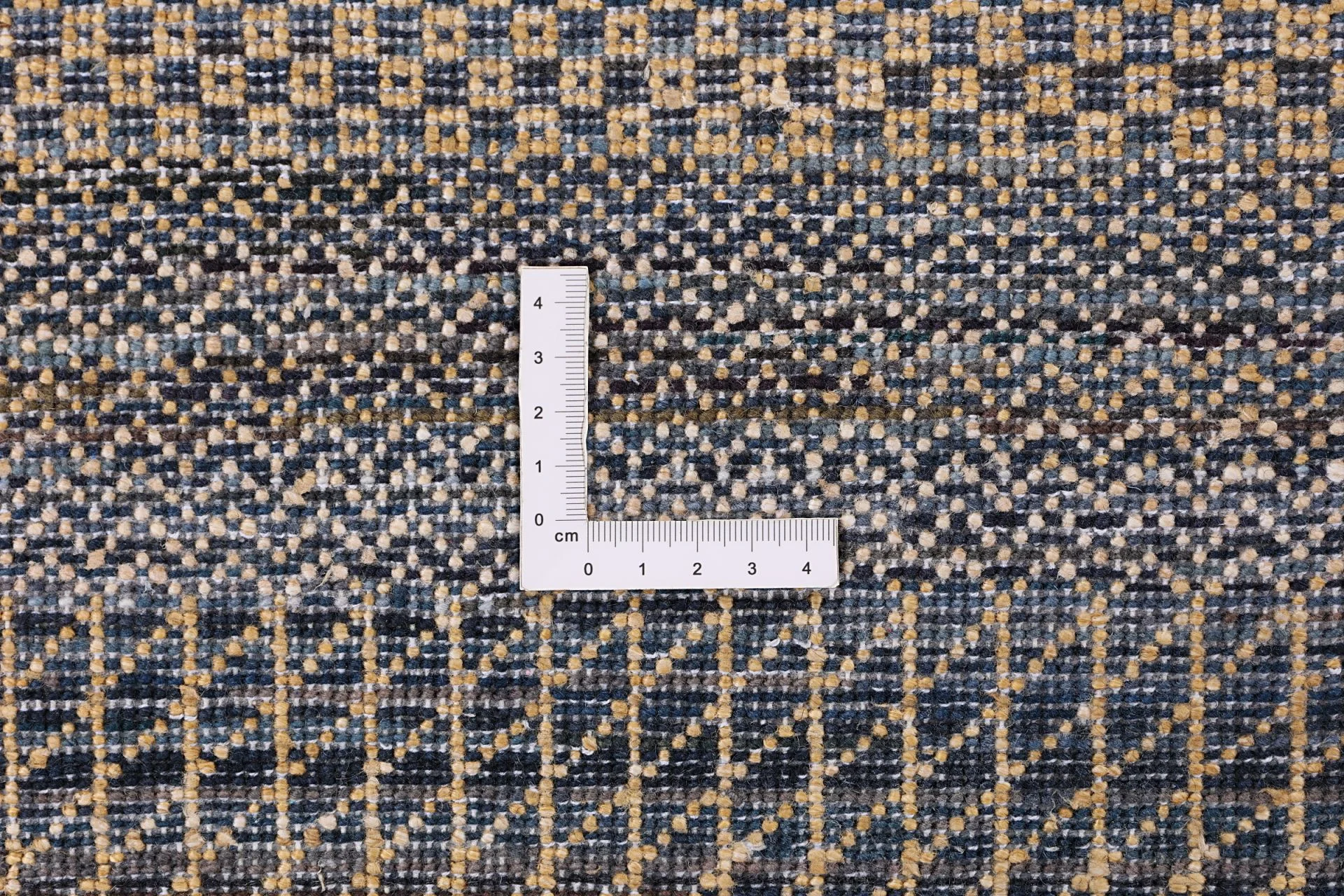 Indian Rug 247 × 303 cm, Wool & Silk, hand-knotted