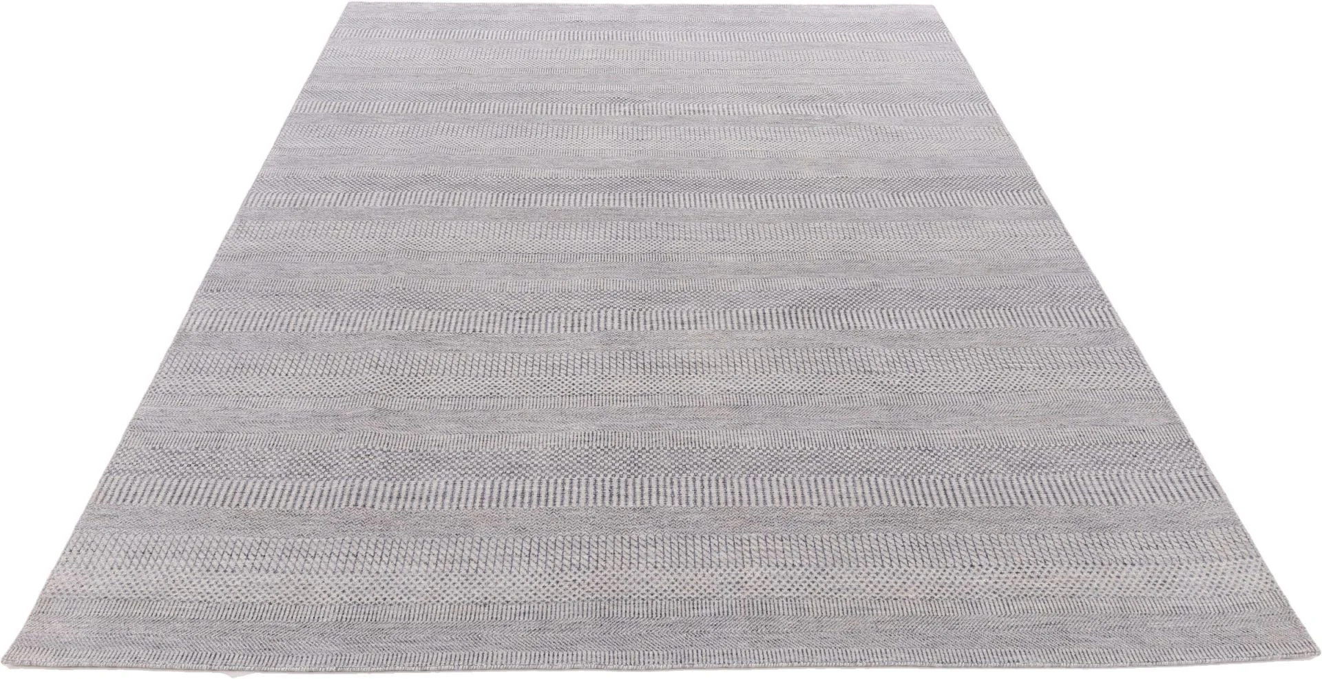 Indian Rug — hand-knotted, 245 × 312 cm, Wool & Silk